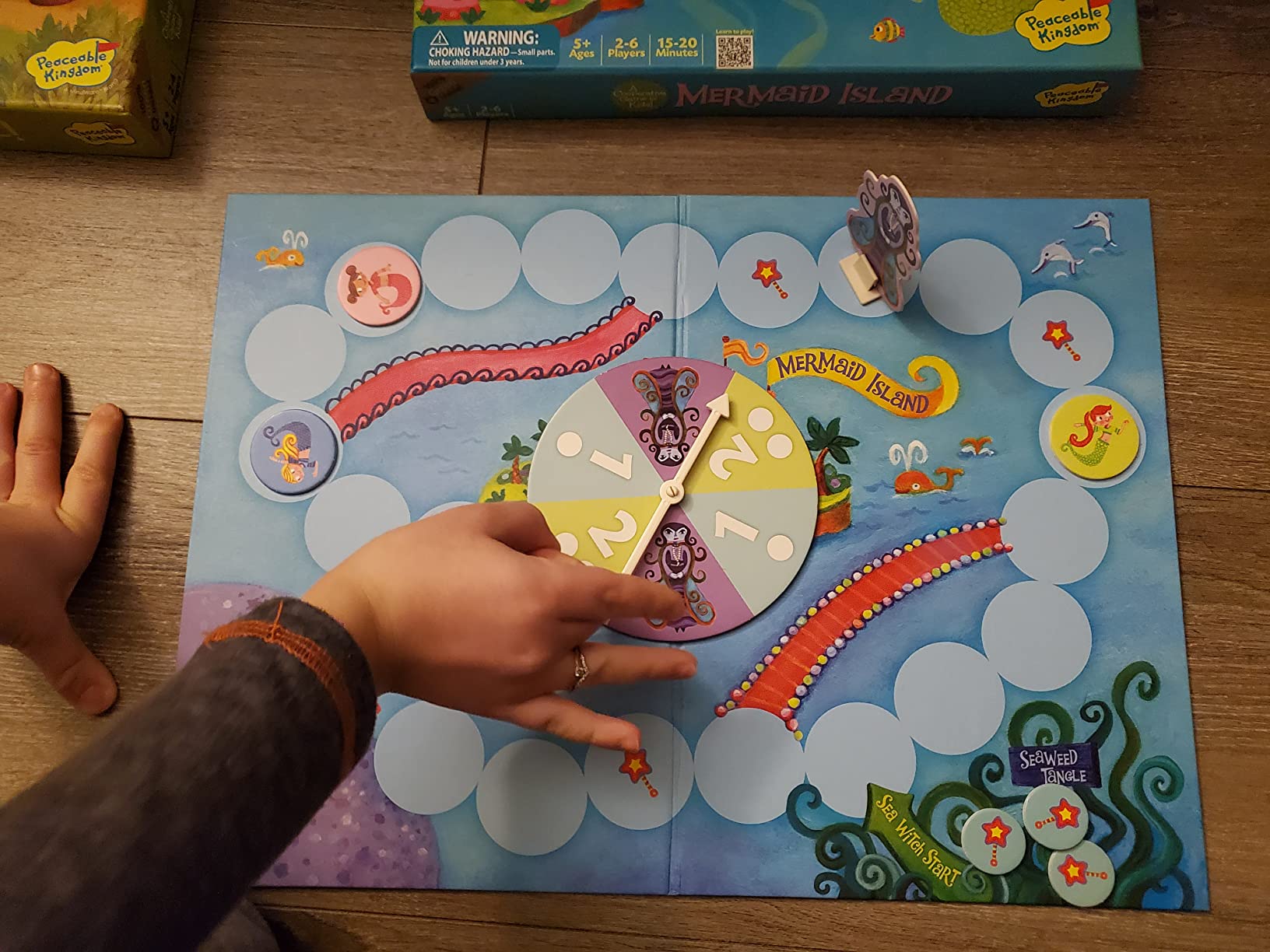 Peaceable Kingdom Mermaid Island Award Winning Cooperative Board Game for 2 to 6 Kids Ages 5+ customer photo 2