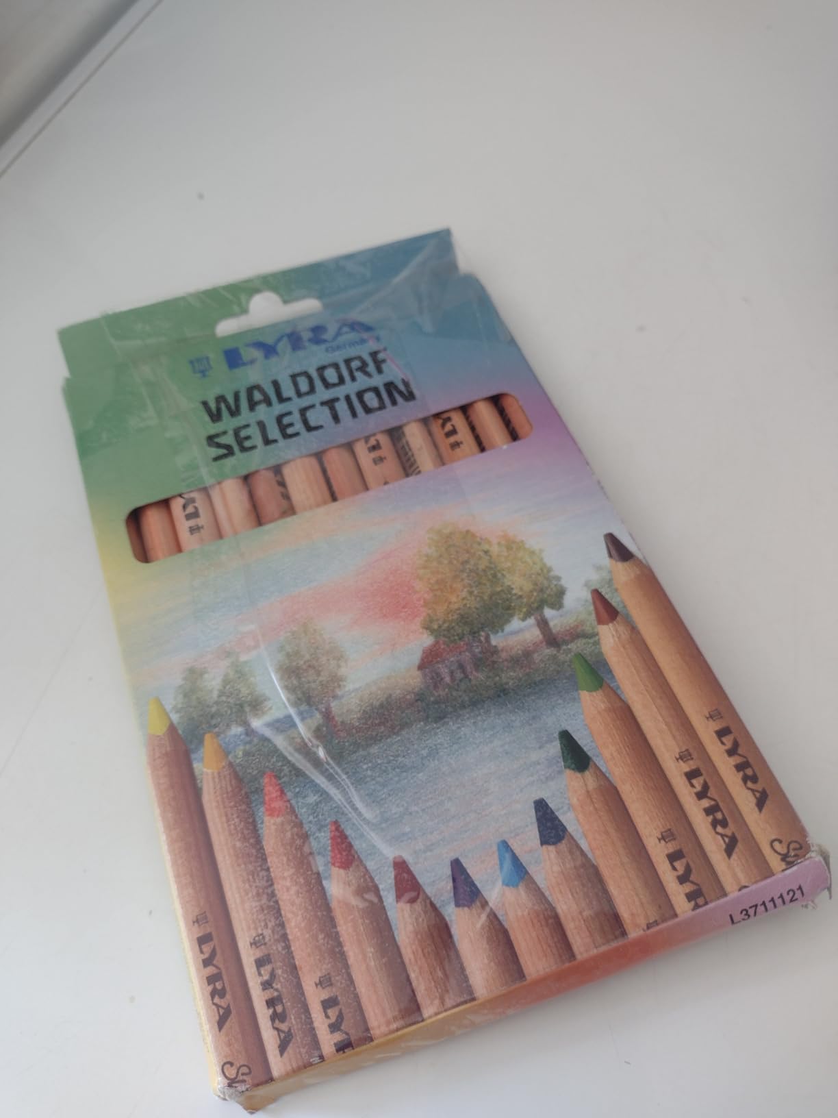 Lyra Waldorf Selection Giant Triangular Colored Pencil, Unlacquered, Set of 6 Super Ferby Pencils, Assorted Colors customer photo 2