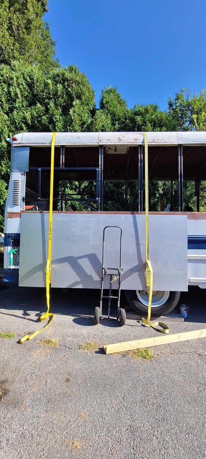 Everest - S1022 Premium Ratchet Tie Down 1 PK 2 IN. X 27 FT 3333 LBS. Working Load 10000 LBS. Break Strength Flat-Hook Cargo Straps - Moving Appliances and Equipment - Vibrant Everest Yellow customer photo 1