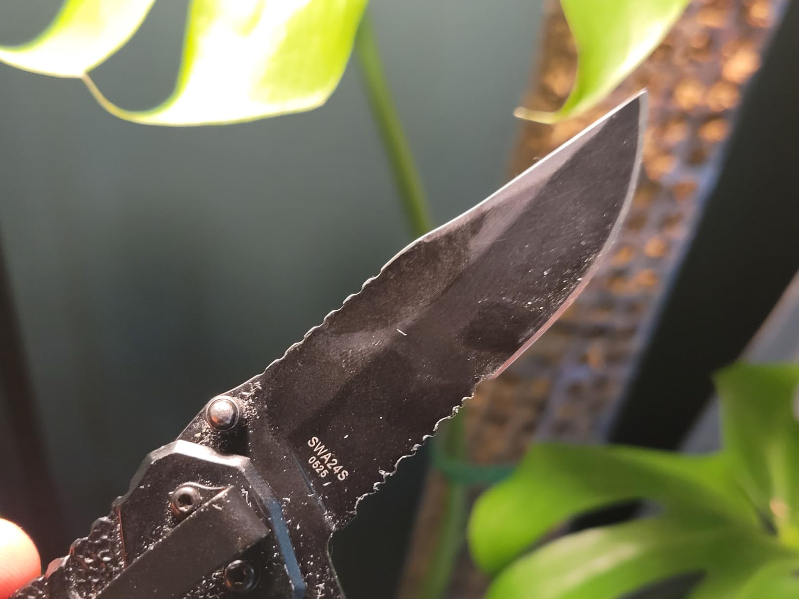 Smith & Wesson Accessories Extreme Ops SWA24S 7.1in S.S. Folding Knife with 3.1in Serrated Clip Point Blade and Aluminum Handle for Outdoor customer photo 2