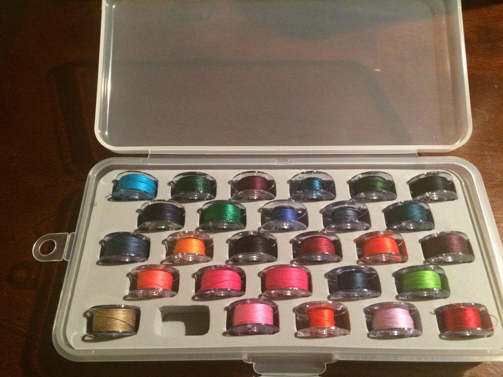 Dritz Bobbin Box, Stores 28 Bobbins customer photo 2