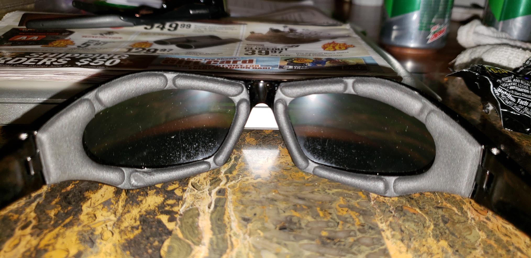 Hobart 770726 Shade 5, Mirrored Lens Safety Glasses, Black | Mirrored shade 5 polycarbonate lens; shatterproof and scratch-resistant; meets ANSI Z87.1 customer photo 2