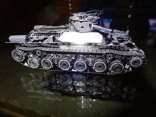 Fascinations Metal Earth Chi Ha Tank 3D Metal Model Kit customer photo 1