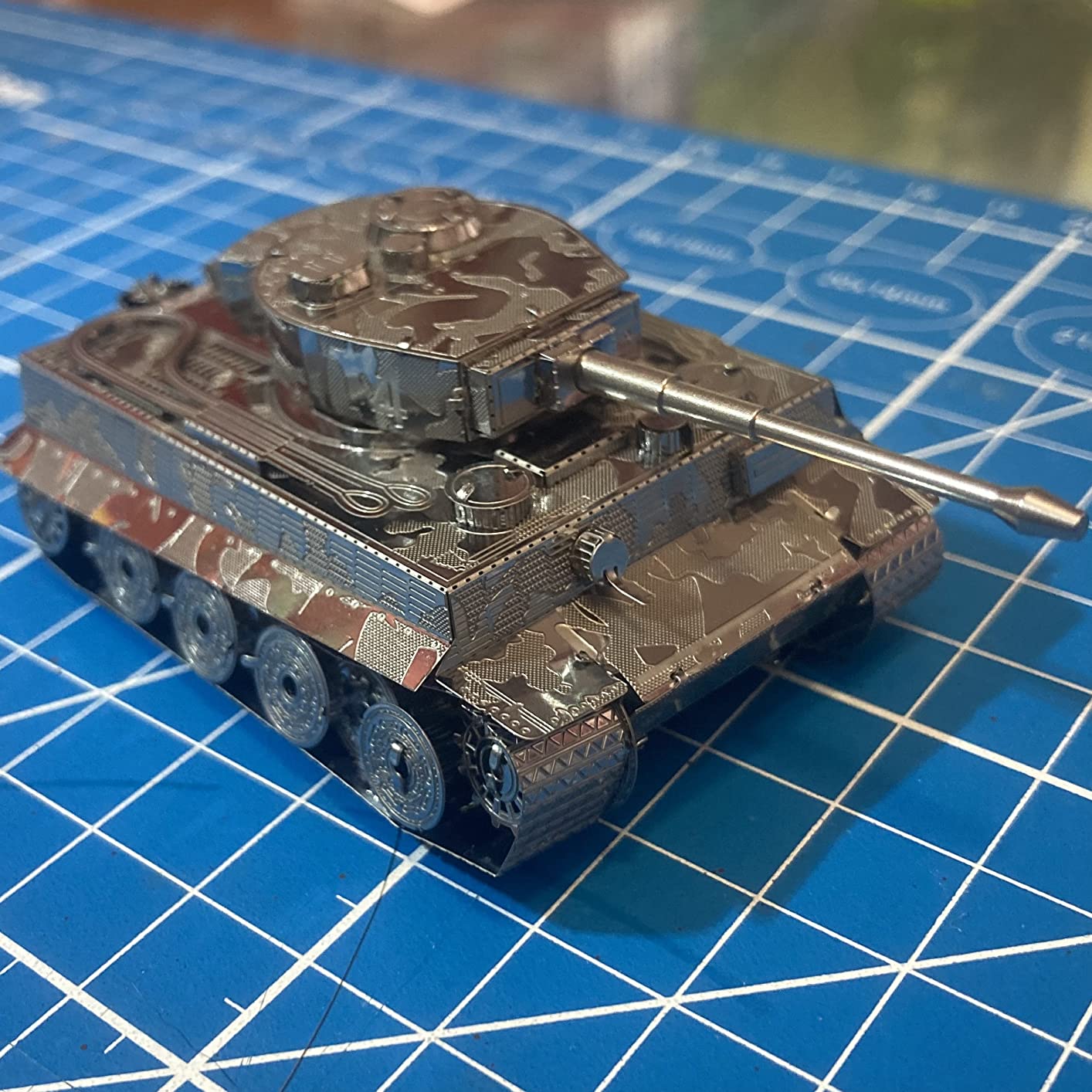 Metal Earth Tiger I Tank 3D Metal Model Kit Fascinations customer photo 2
