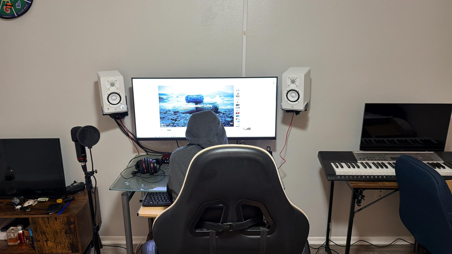 YAMAHA HS8 Studio Monitor, Black, 8 Inch customer photo 1