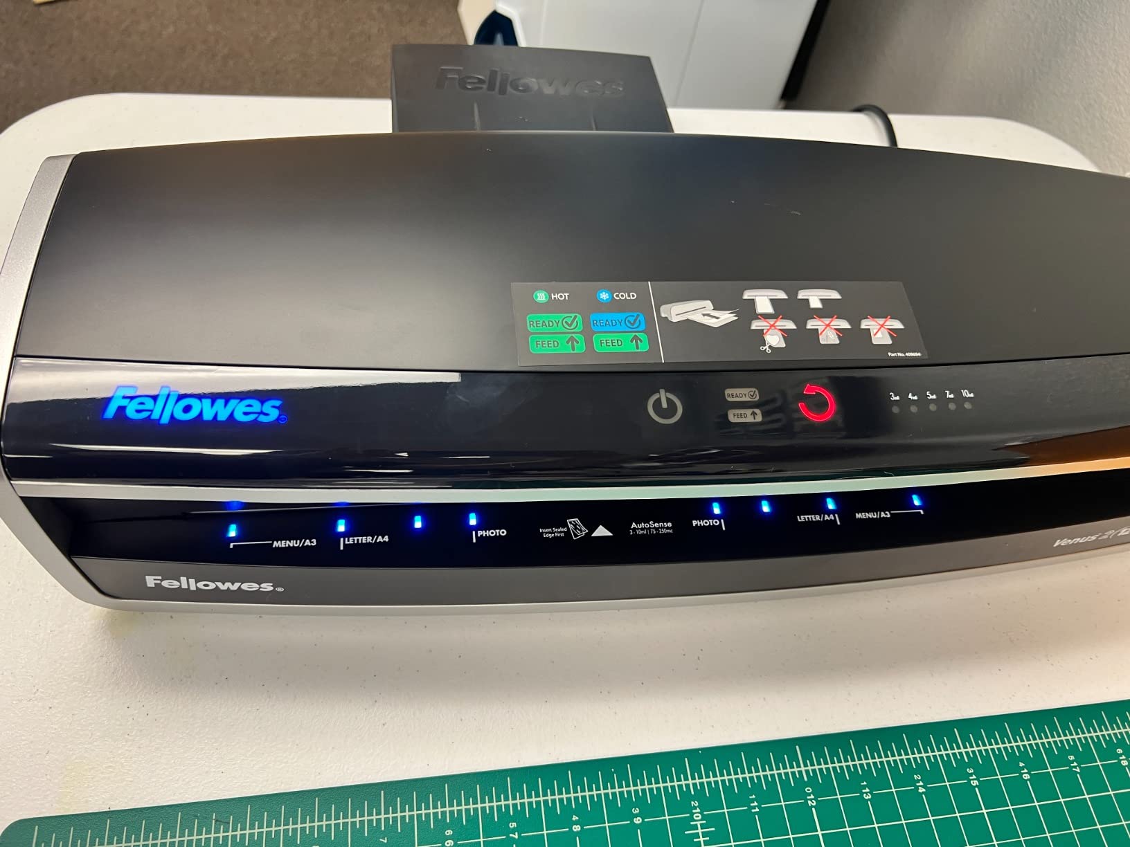 Fellowes Venus 2 125 Thermal Laminator, Classroom Organization & School Supplies Machine, Rapid 30-60 Second Warm-Up, High-Speed AutoSense Technology (5734801) customer photo 2
