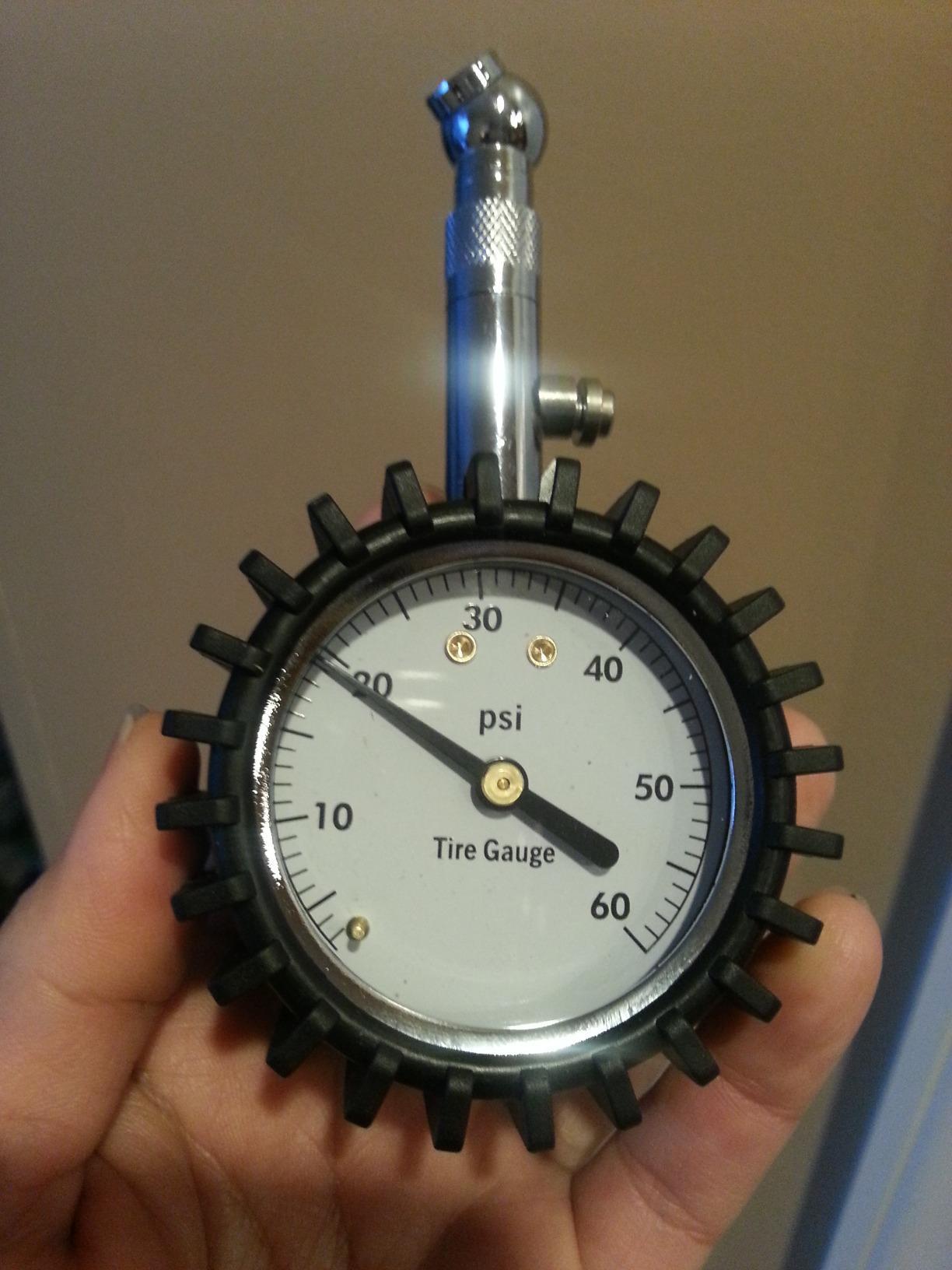 Tire Pressure Gauge for Cars, ANSI Certified 60 PSI Analog Dial Gauge customer photo 2