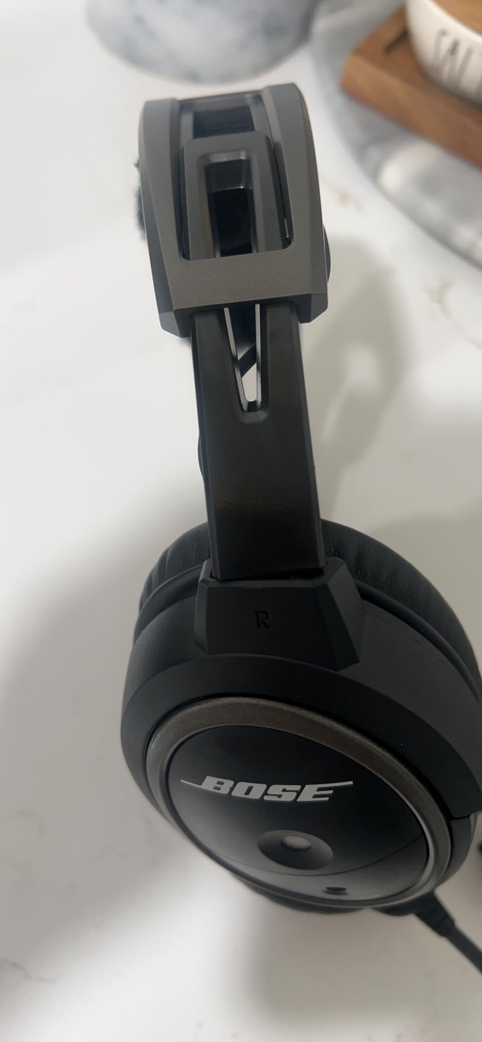 Bose 324843-3020 A20 Aviation Headset with Bluetooth Dual Plug Cable, Black customer photo 2