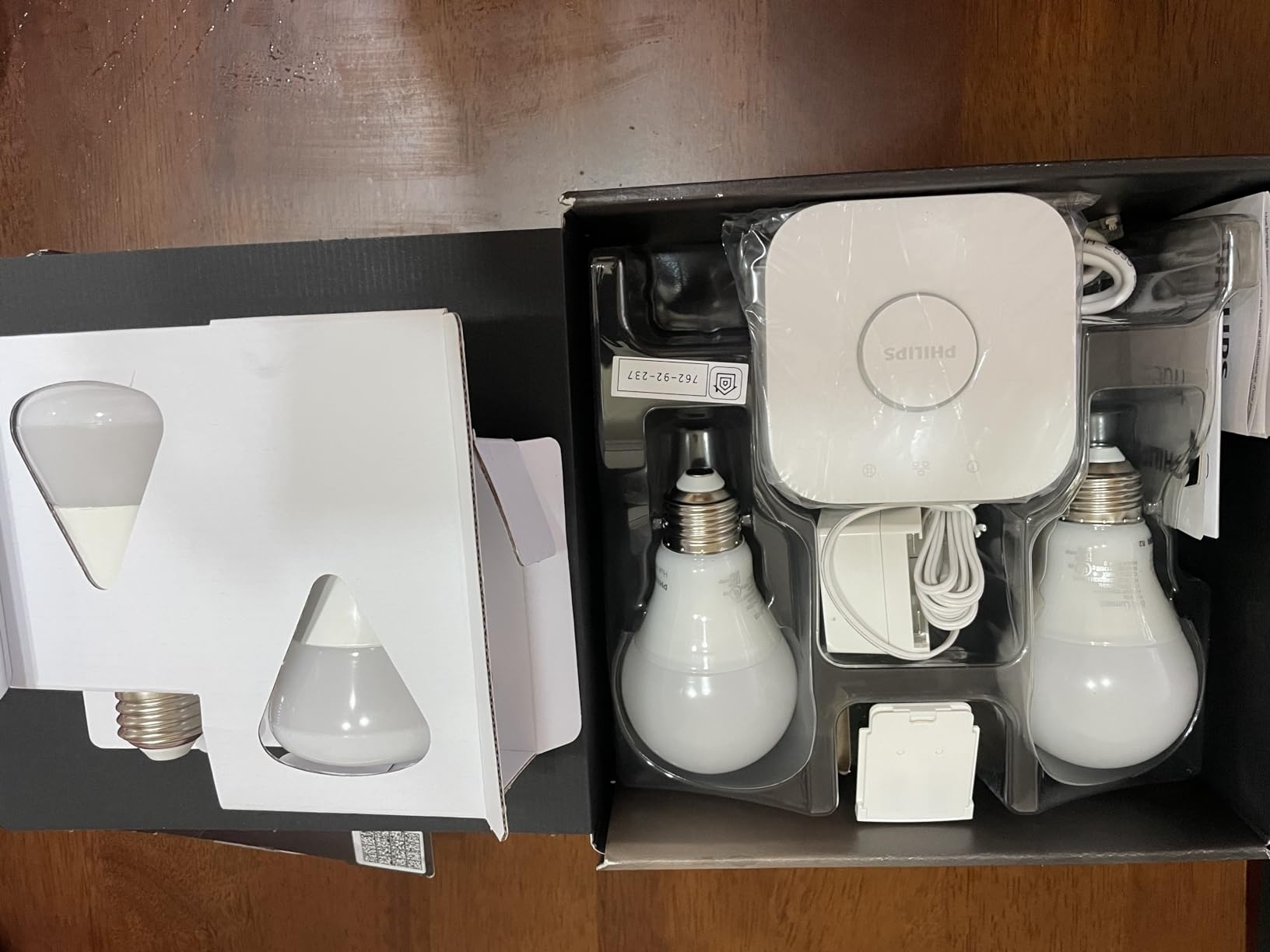 Philips Hue White A19 60W Equivalent Dimmable LED Smart Bulb Starter Kit (2 A19 60W White Bulbs and 1 Hub Compatible with Amazon Alexa Apple HomeKit and Google Assistant), 2 Pack customer photo 2