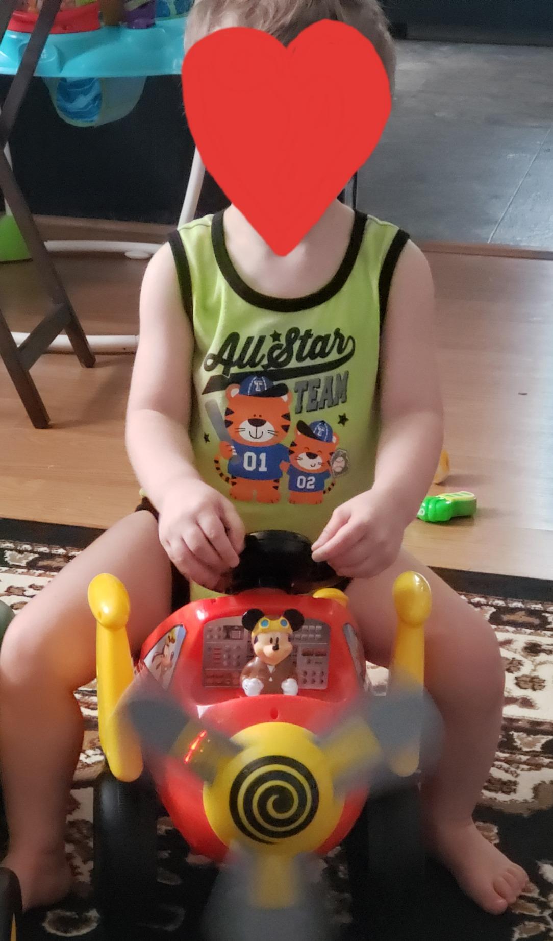 Kiddieland Disney Mickey Mouse Plane Ride-On with Lights & Sounds customer photo 1