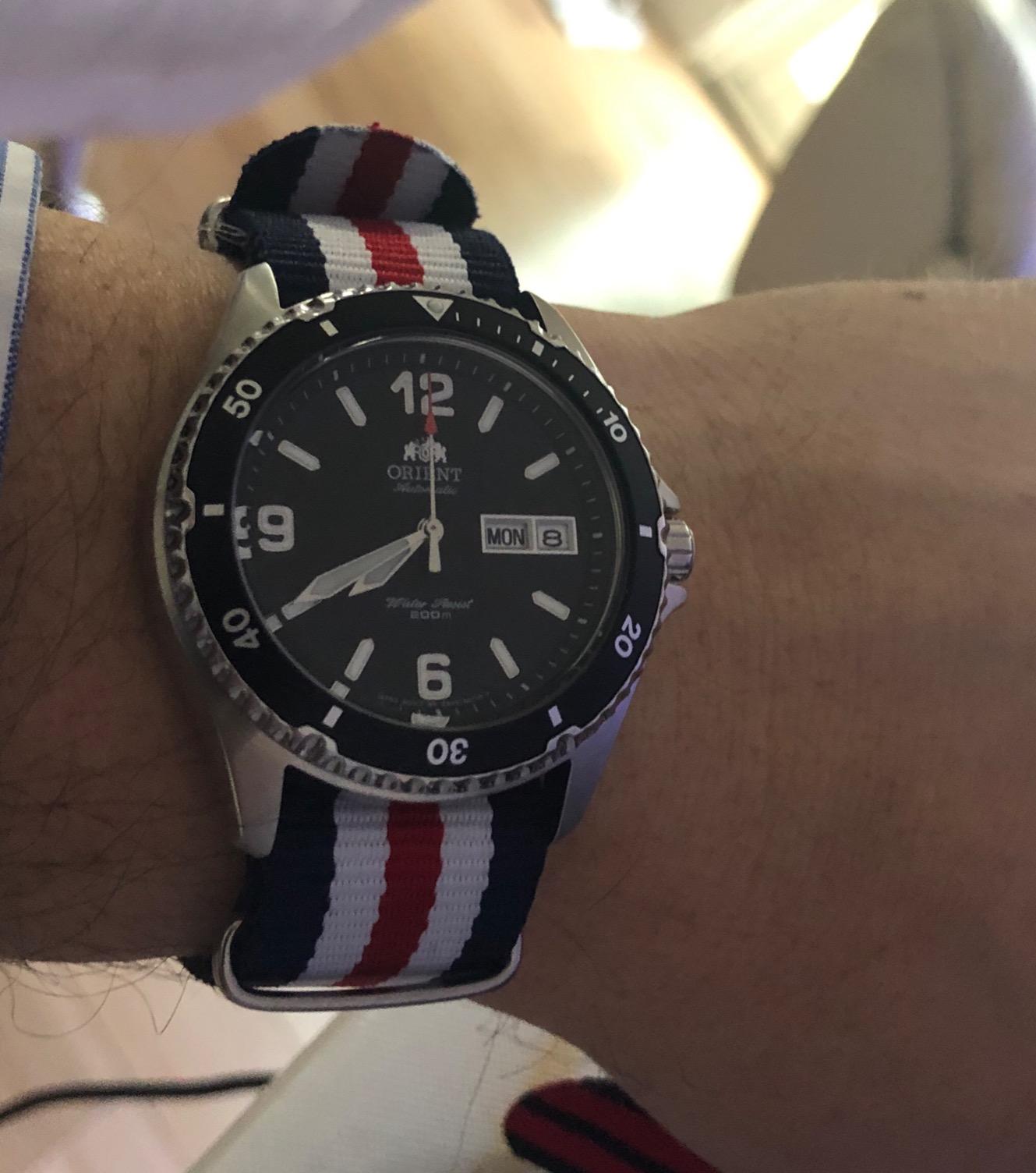 Orient Mako II | Automatic / Hand-Winding Movement | 41.5 mm Case Diameter | 200 m Water Resistance | Diver Style | Day & Date customer photo 2