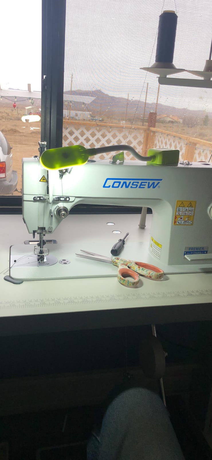 Consew Upholstery Walking Foot Industrial Sewing Machine with Table and Servo Motor - Drop Feed, Needle Feed, Walking Foot, Lockstitch customer photo 1