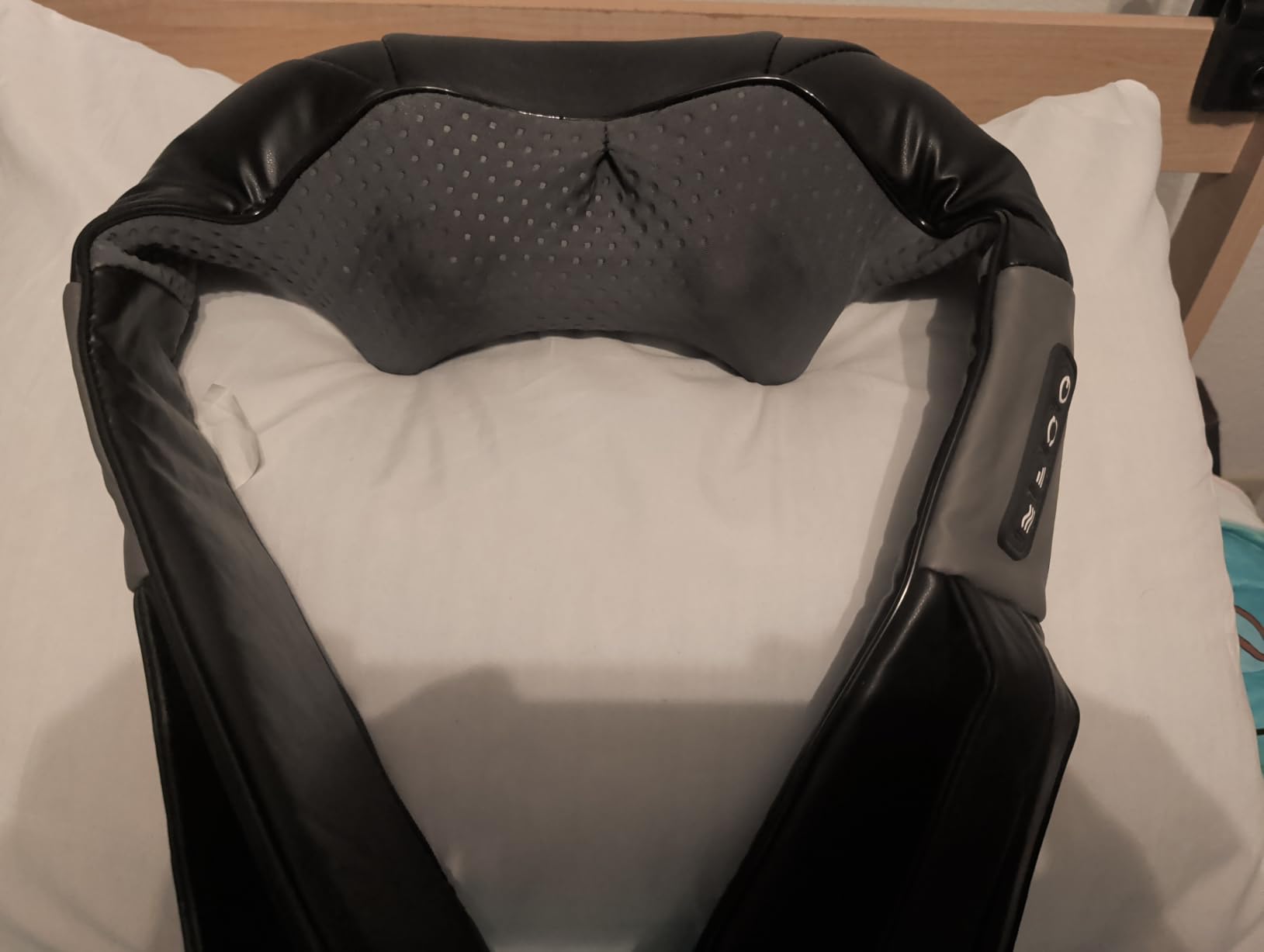 Nekteck Shiatsu Neck Massager with Heat for Pain Relief, NOT Cordless customer photo 2