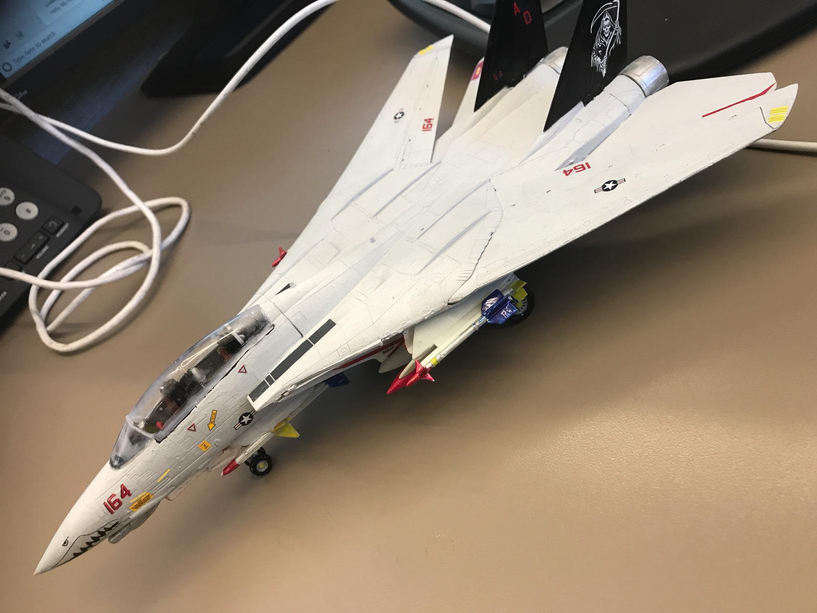 Revell F-14d Super Tomcat 03960 1:72 Scale customer photo 2