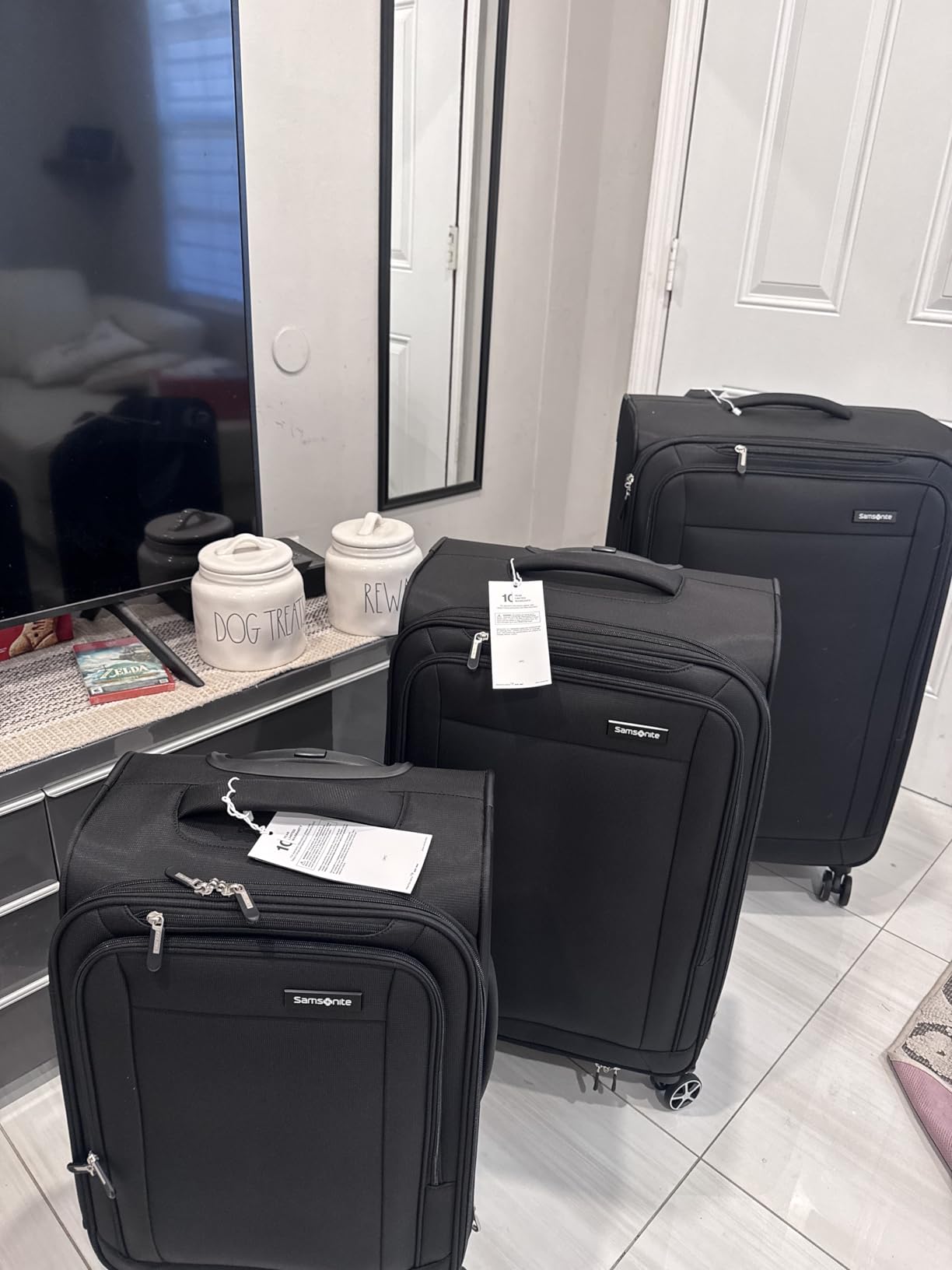 Samsonite Saire LTE Softside Expandable Luggage with Spinner Wheels, Pine Green, 3-Piece Set (Carry On/Medium/Large) customer photo 1