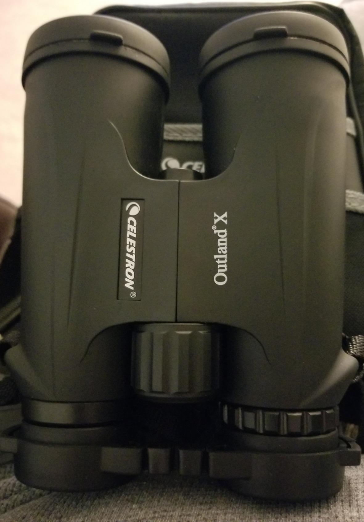 Celestron Outland X 10x50 Binoculars for Low-Light Wildlife Views customer photo 2