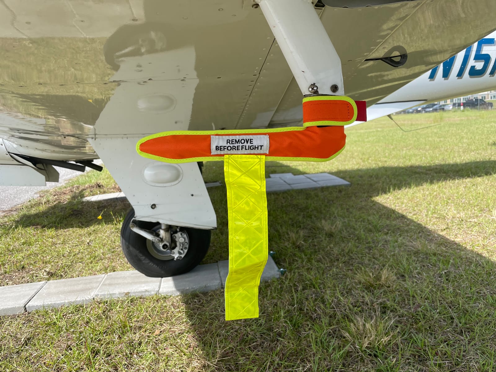 Wicks Aircraft Angled PITOT Tube Cover, DA42 & PC12, 1