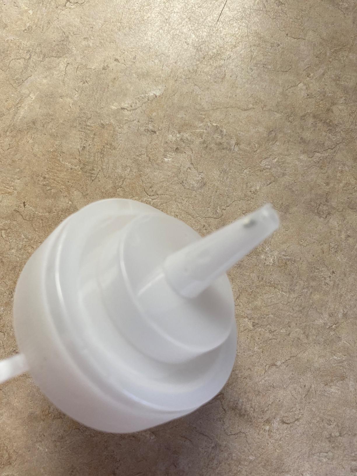 Oaklyn Squirt Bottles, BPA-Free Condiment Squeeze Bottles, 16oz, 6 Pack customer photo 1