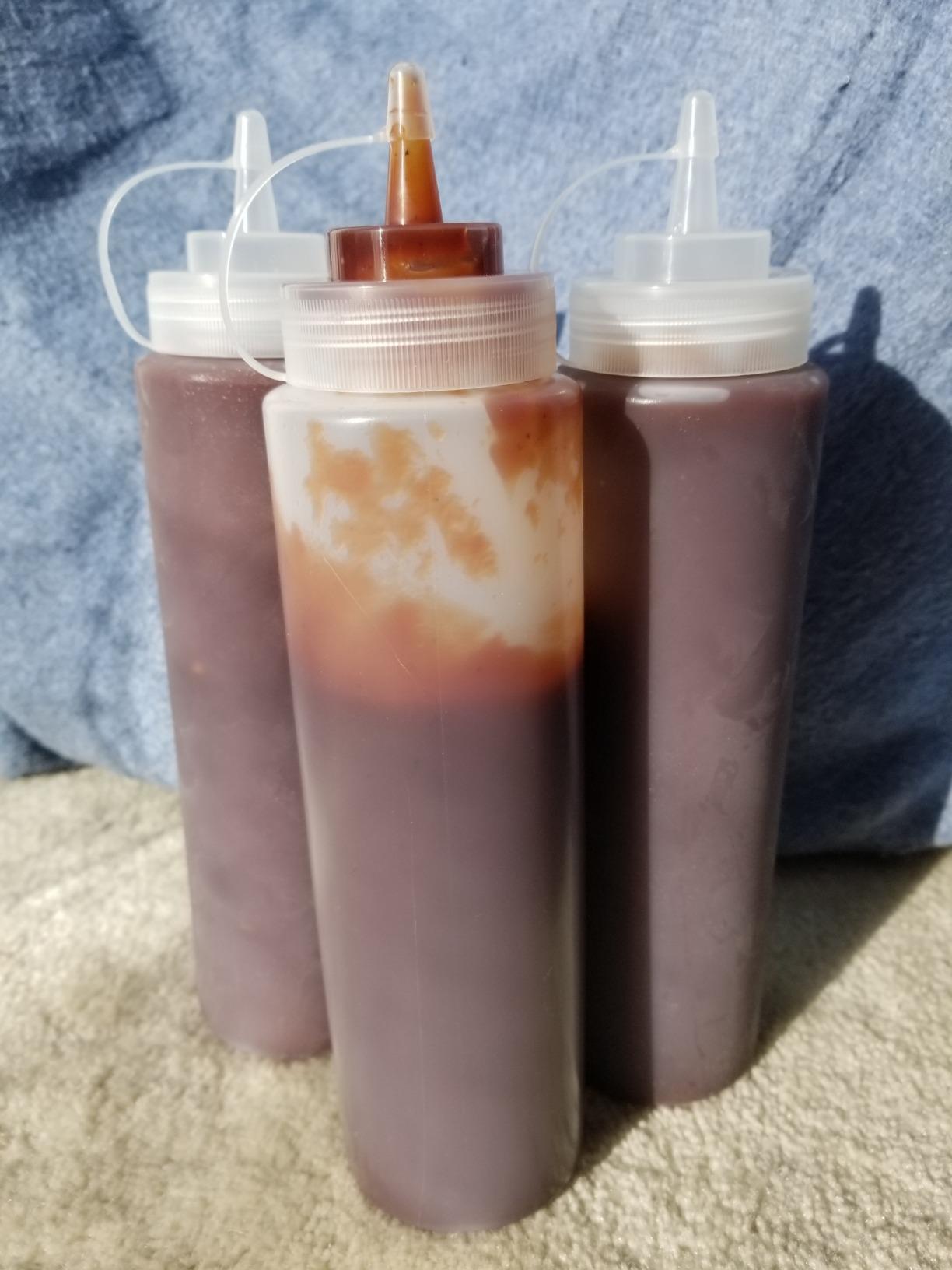 Oaklyn Squirt Bottles, BPA-Free Condiment Squeeze Bottles, 16oz, 6 Pack customer photo 2