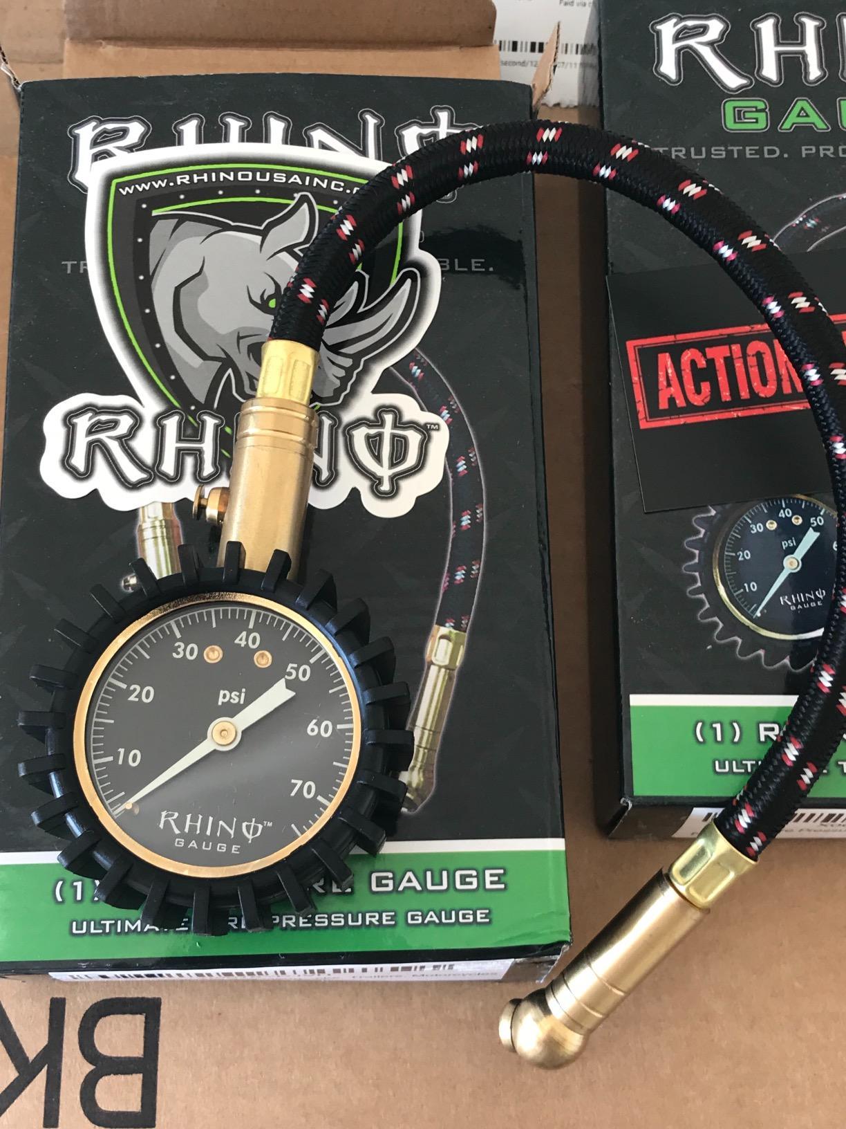 Rhino USA Heavy Duty Tire Pressure Gauge - ANSI Certified Glow Dial customer photo 2