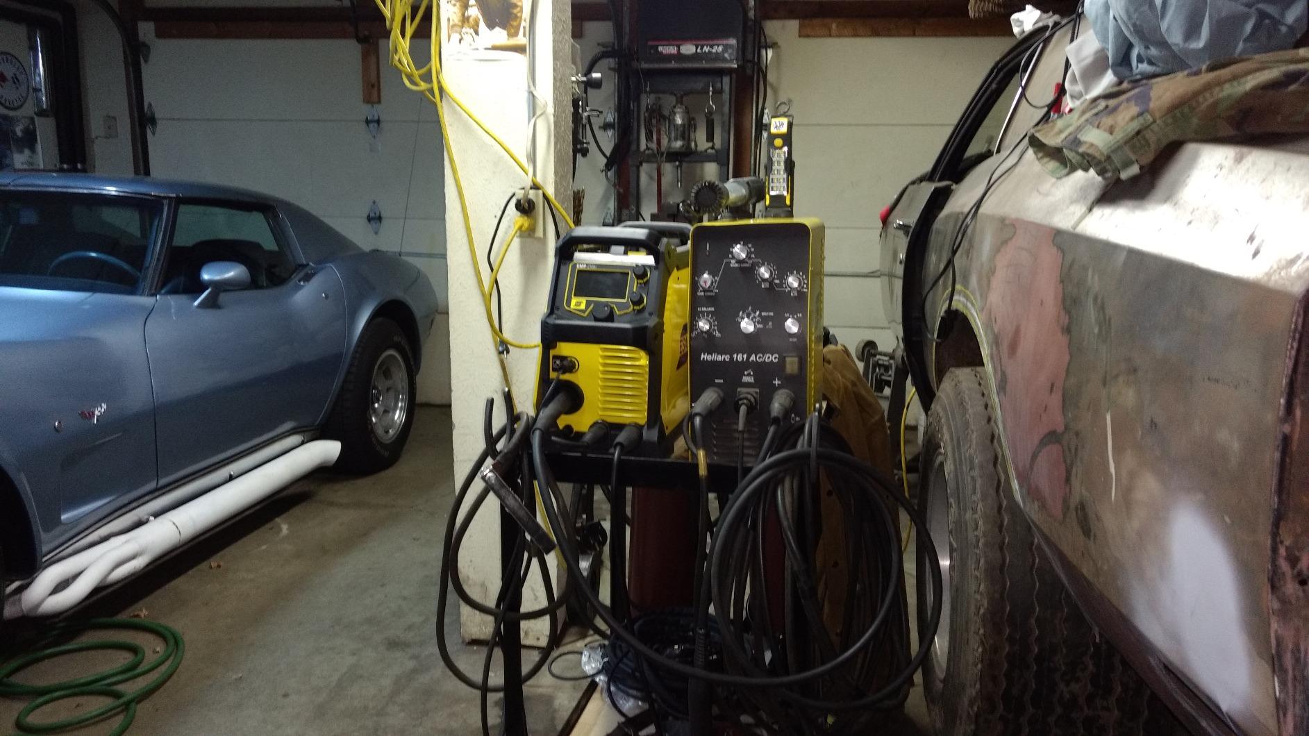 ESAB Rebel EMP 215ic Multi-Voltage MIG/Stick/TIG Welder- 120/230V 5-240A Output customer photo 1