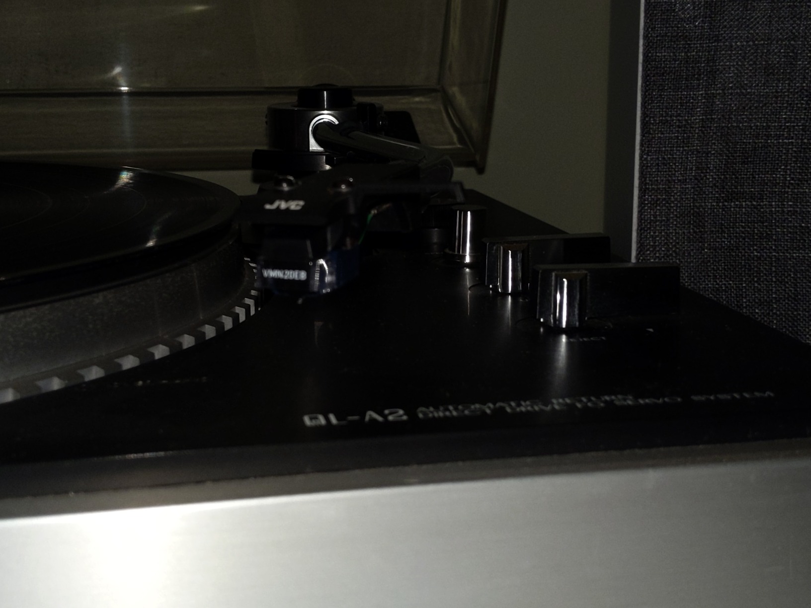 Audio-Technica VM520EB Dual Moving Magnet Elliptical Bonded Stereo Turntable Cartridge Purple customer photo 1