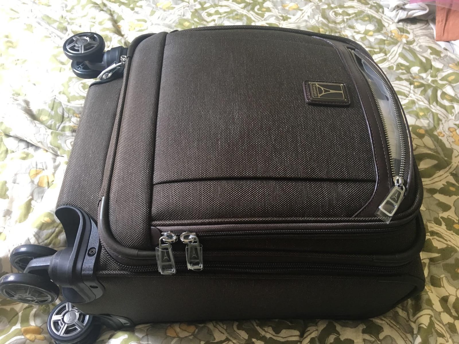 Travelpro Platinum Elite Underseat Spinner Tote Bag with USB Port customer photo 1