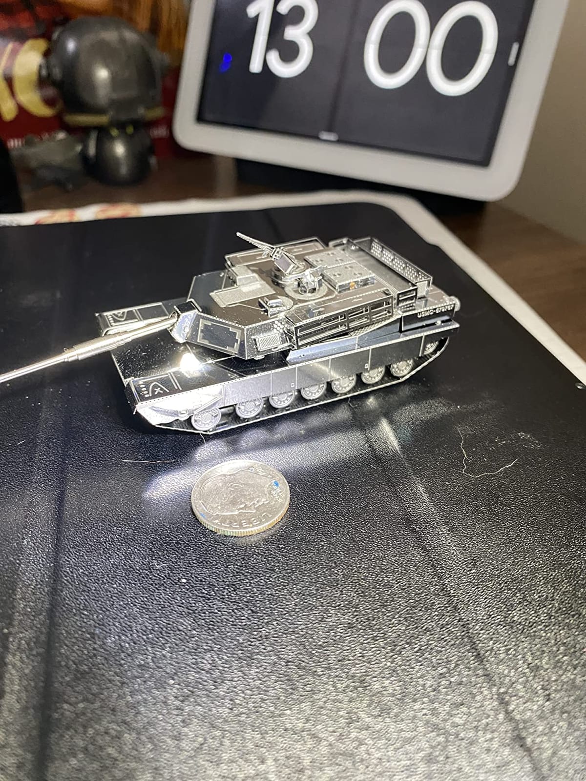Metal Earth M1 Abrams Tank 3D Metal Model Kit Fascinations customer photo 2