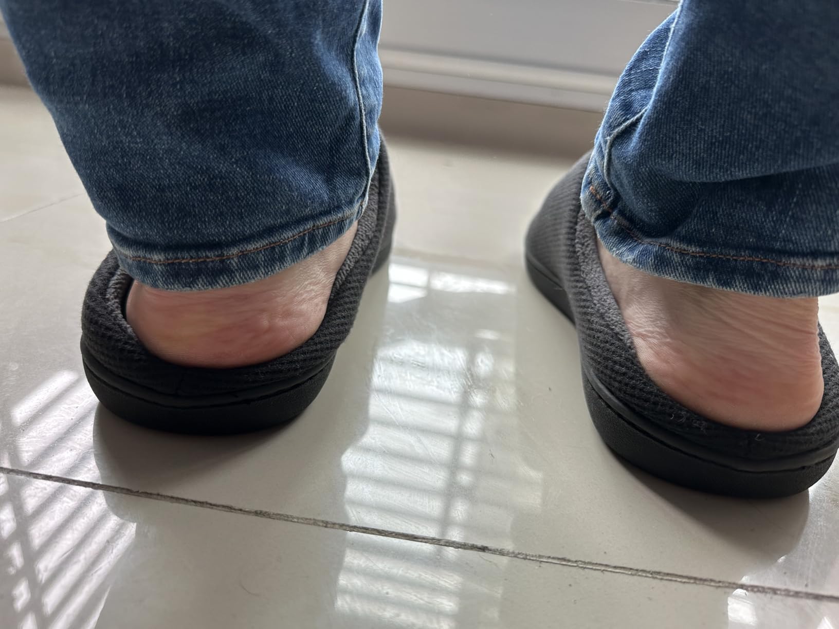 RockDove Men's Original Two-Tone Memory Foam Slipper customer photo 2