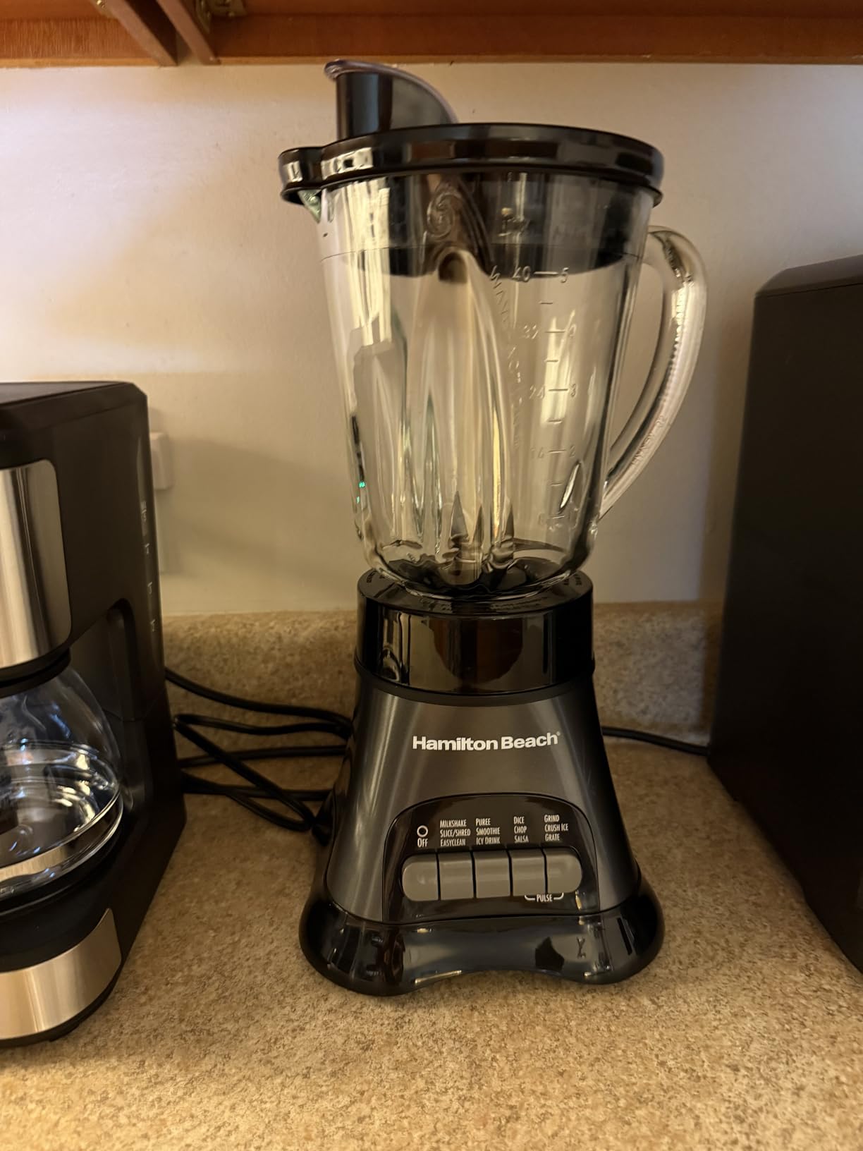Hamilton Beach Blender and Food Processor Combo for Shakes & Smoothies, With 3 Cup Electric Food Chopper Attachment, 40 oz Glass Jar, Blender Travel Cup, 700 Watts Peak Power, Gray & Black (58163) customer photo 1