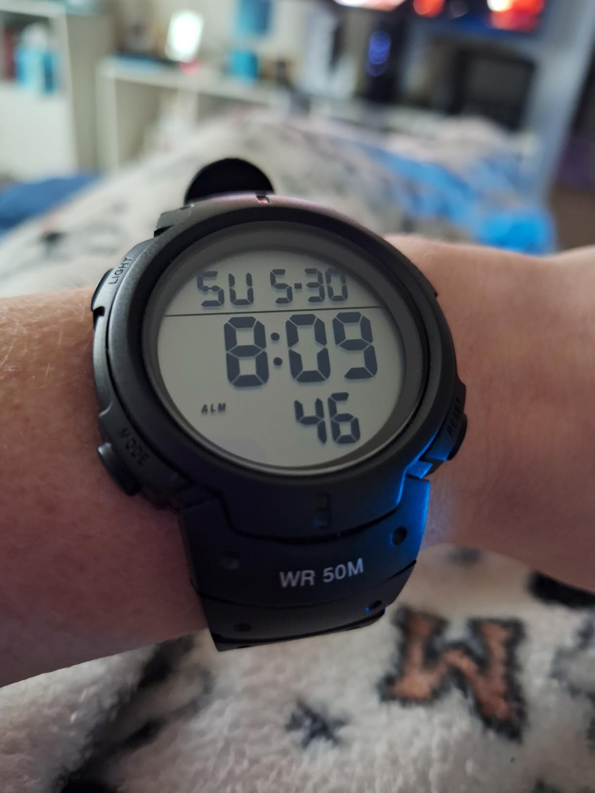 PASOY Men's Simple Outdoor Sports Digital Watch Waterproof Swim 50MM customer photo 1