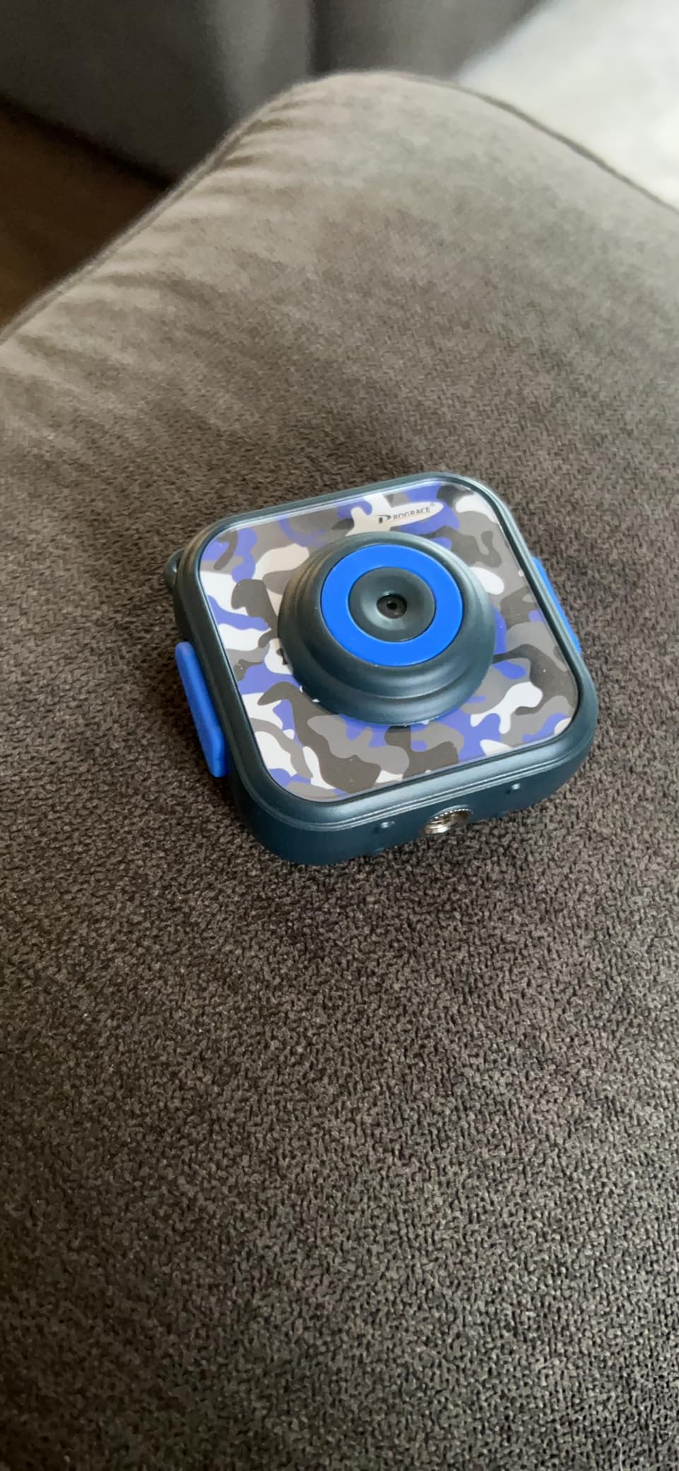 Underwater Camera for Kids 3-12 - Boys Digital Camera Pool Toy + 32GB Card customer photo 1