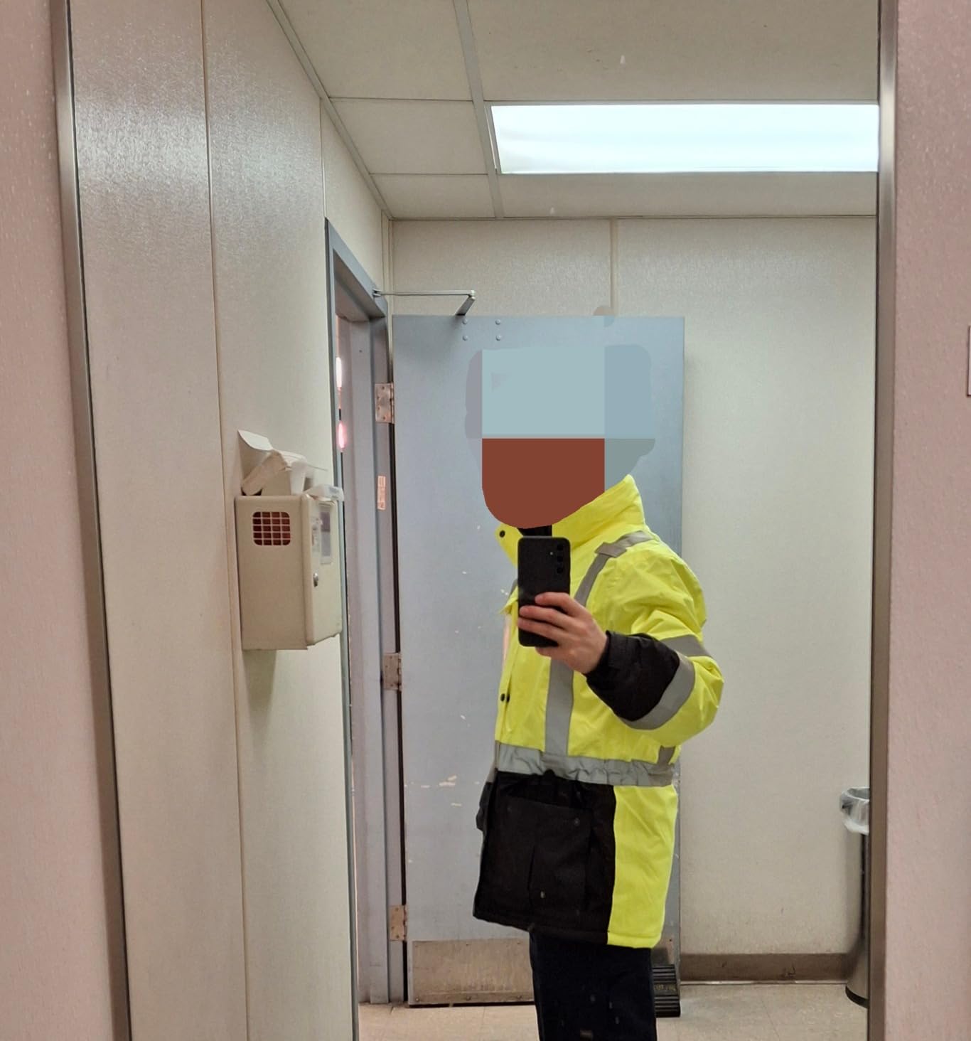 Ergodyne 8384 Type R Class 3 Thermal Parka customer photo 1