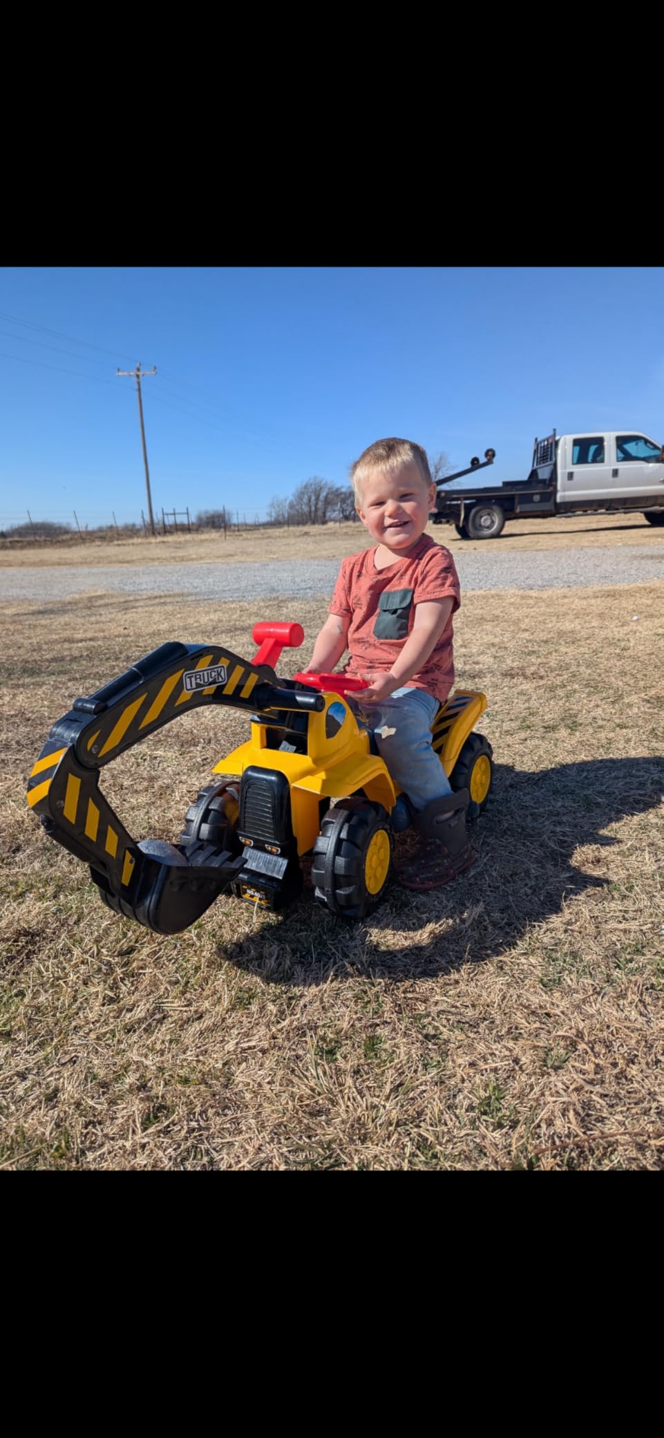 Play22 Toy Tractors for Kids Ride On Excavator - Sounds, Helmet & Rocks customer photo 2