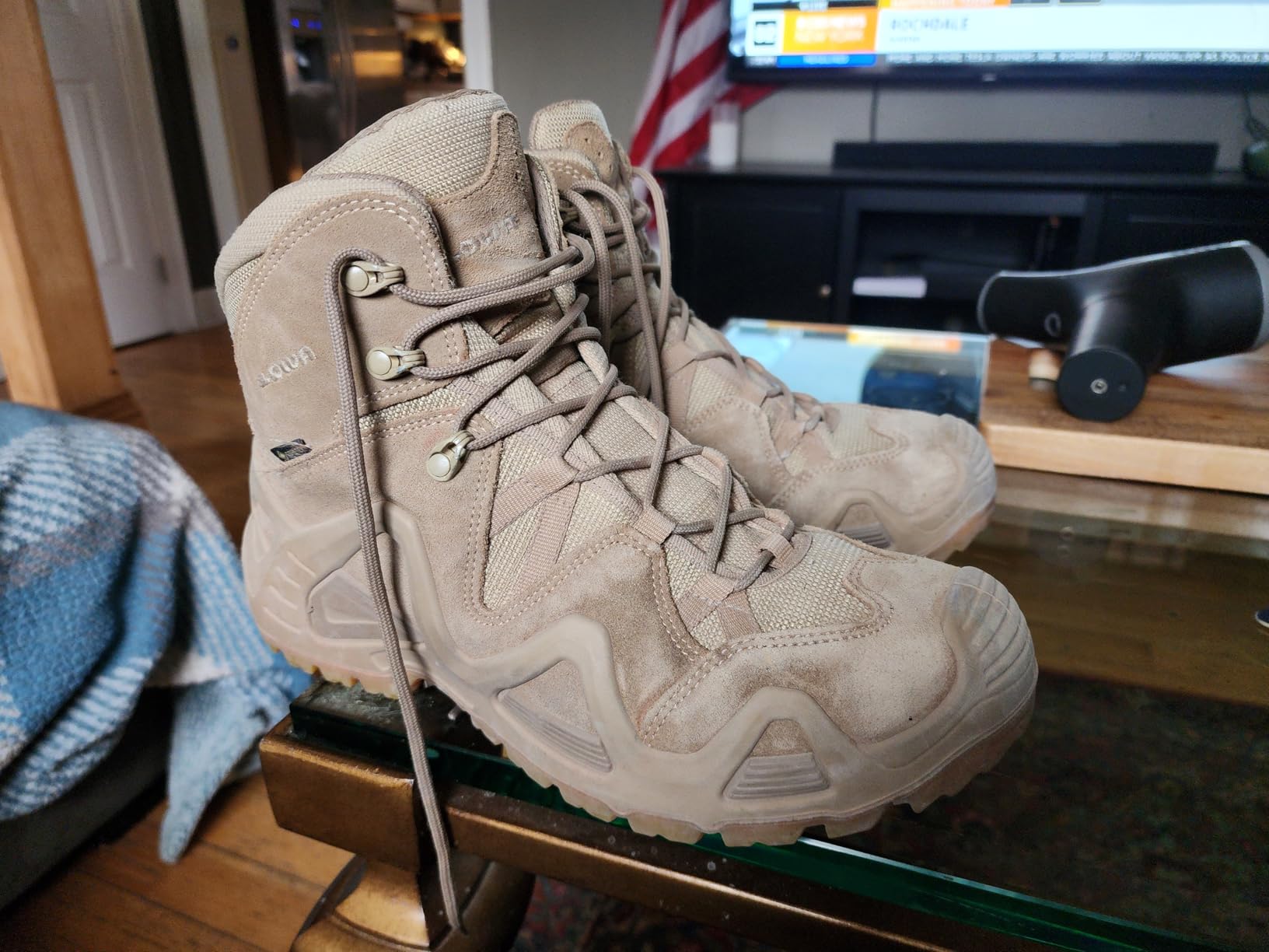 Lowa Men's Zephyr GTX Mid Hiking Boot customer photo 2