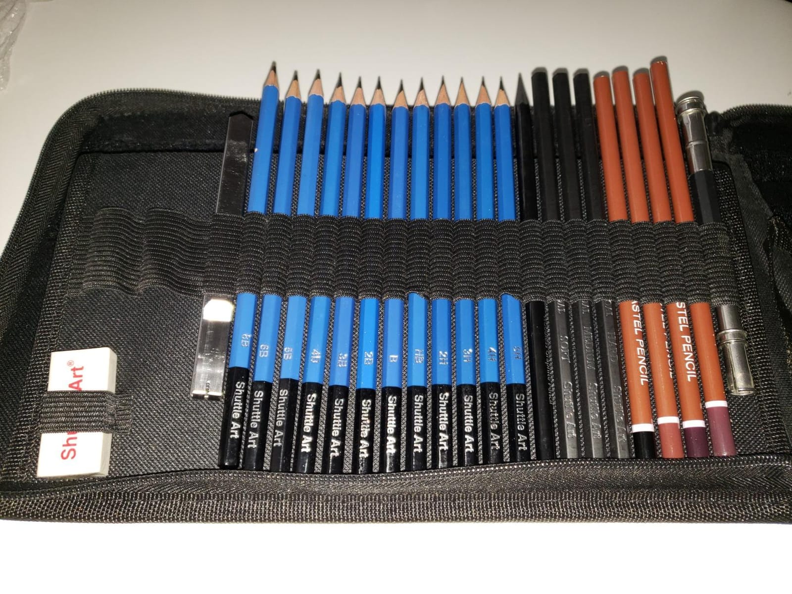 Shuttle Art Sketching and Drawing Pencils Set, 37-Piece Professional Sketch Pencils Set in Zipper Carry Case, Drawing Kit Art Supplies with Graphite Charcoal Sticks Tool Sketch book for Adults Kids customer photo 2
