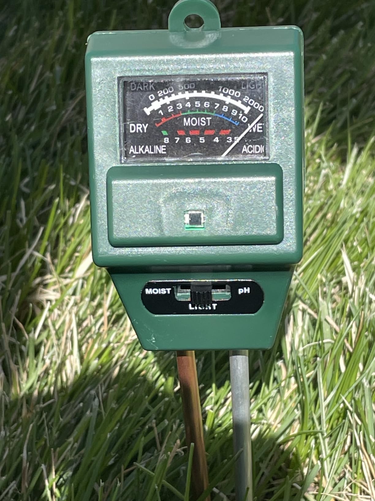 SONKIR Soil pH Meter, MS02 3-in-1 Soil Moisture/Light/pH Tester Gardening Tool Kits for Plant Care, Great for Garden, Lawn, Farm, Indoor & Outdoor Use (Green) customer photo 2