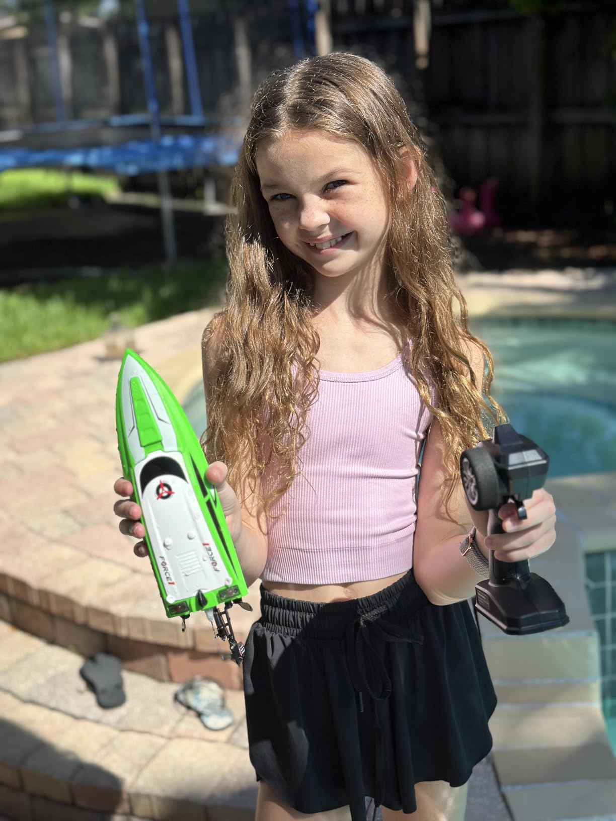 Force1 Velocity Green Fast RC Boat- Remote Control Boats for Adults and Kids, Underwater Speed Racing Mini RC Toy for Pools and Lakes, 2.4GHZ Transmitter, 2 Rechargeable Batteries, Low Battery Alert customer photo 2