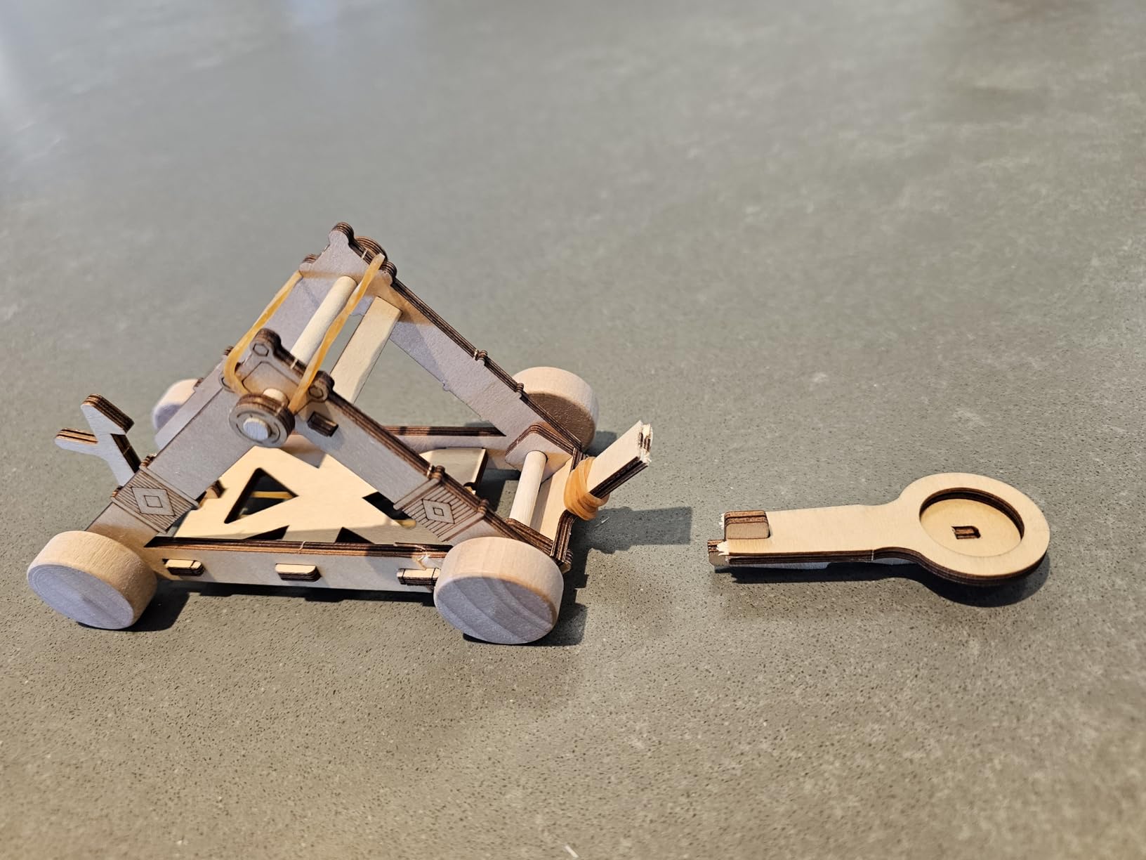 National Geographic Da Vinci Catapult Wood Building STEM Kit for Kids customer photo 2