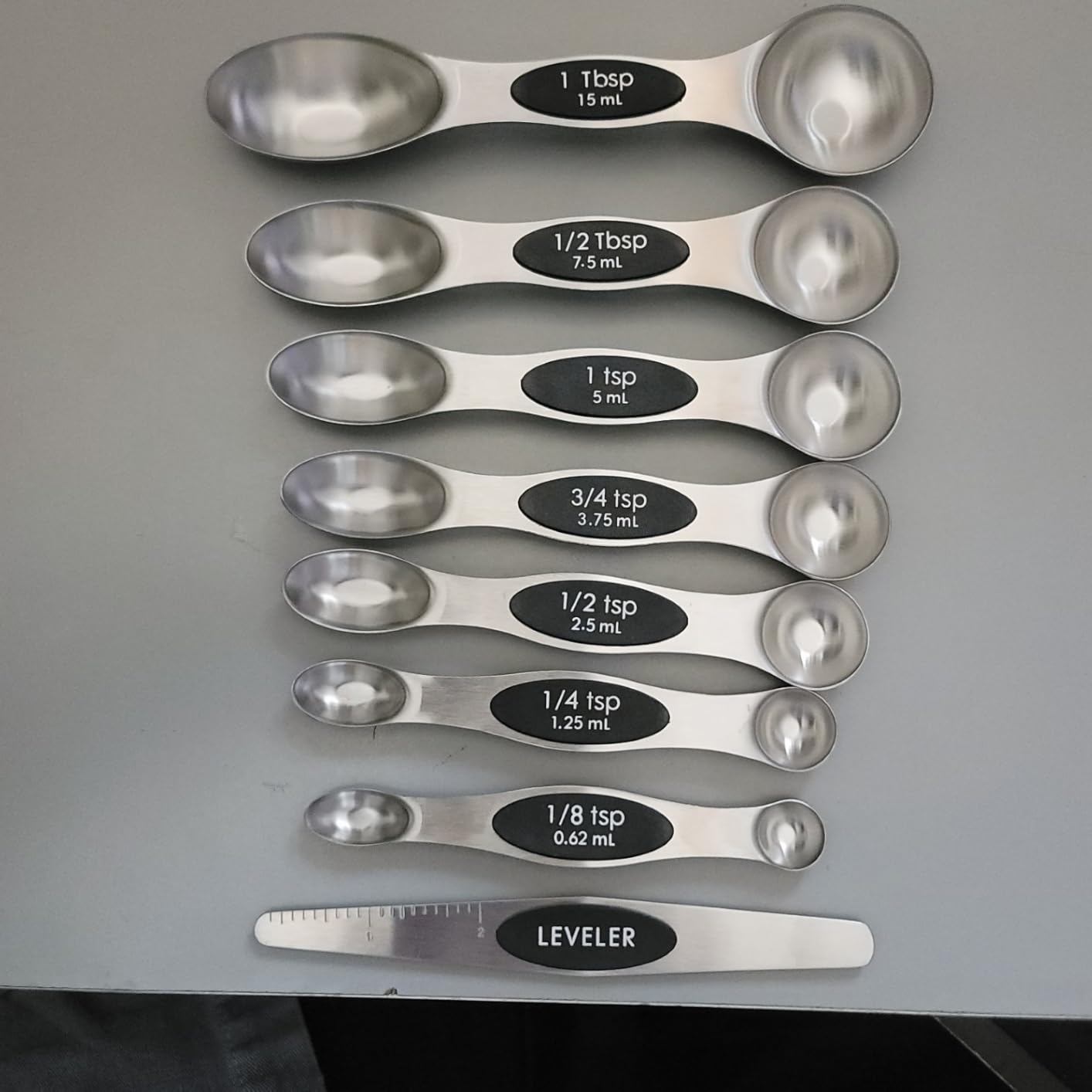 Spring Chef Stainless Steel Magnetic Measuring Spoons Set of 8, Black customer photo 1