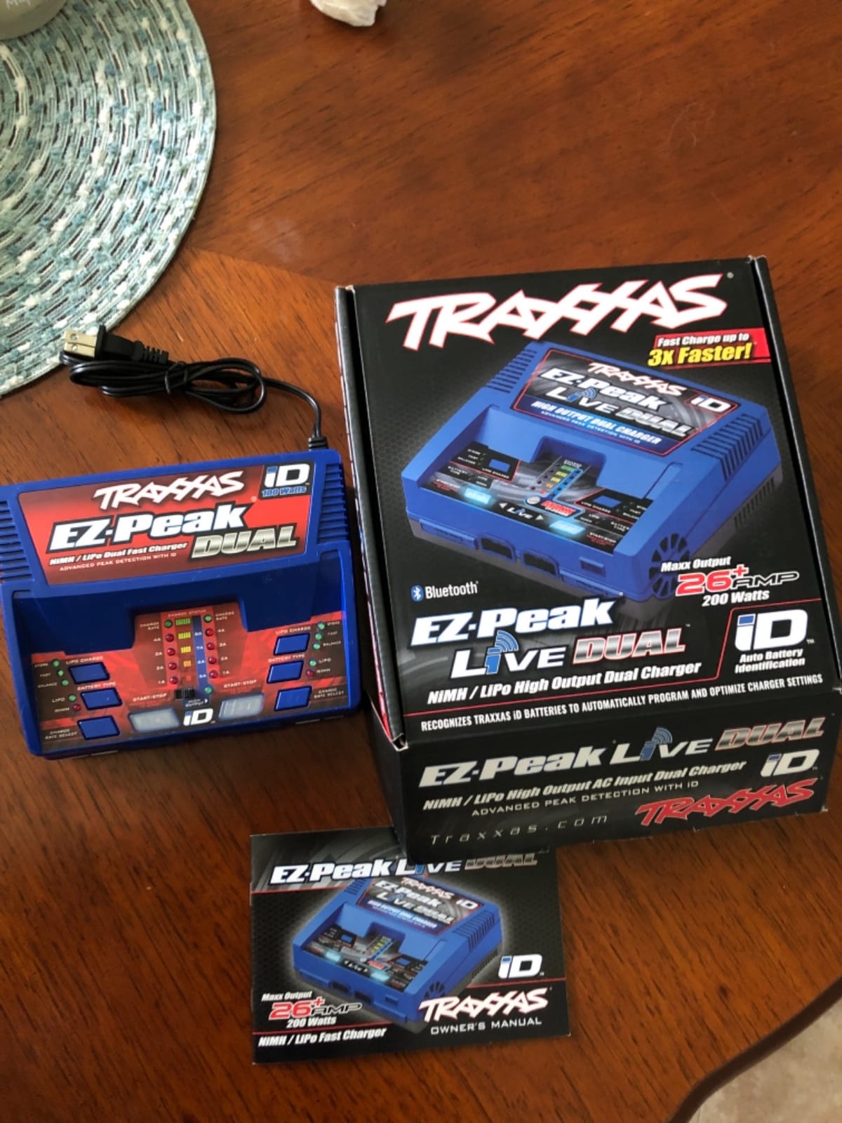 Traxxas EZ Peak Live Dual, 200W Multi-Chemistry Charger with ID, Blue 2973 customer photo 1