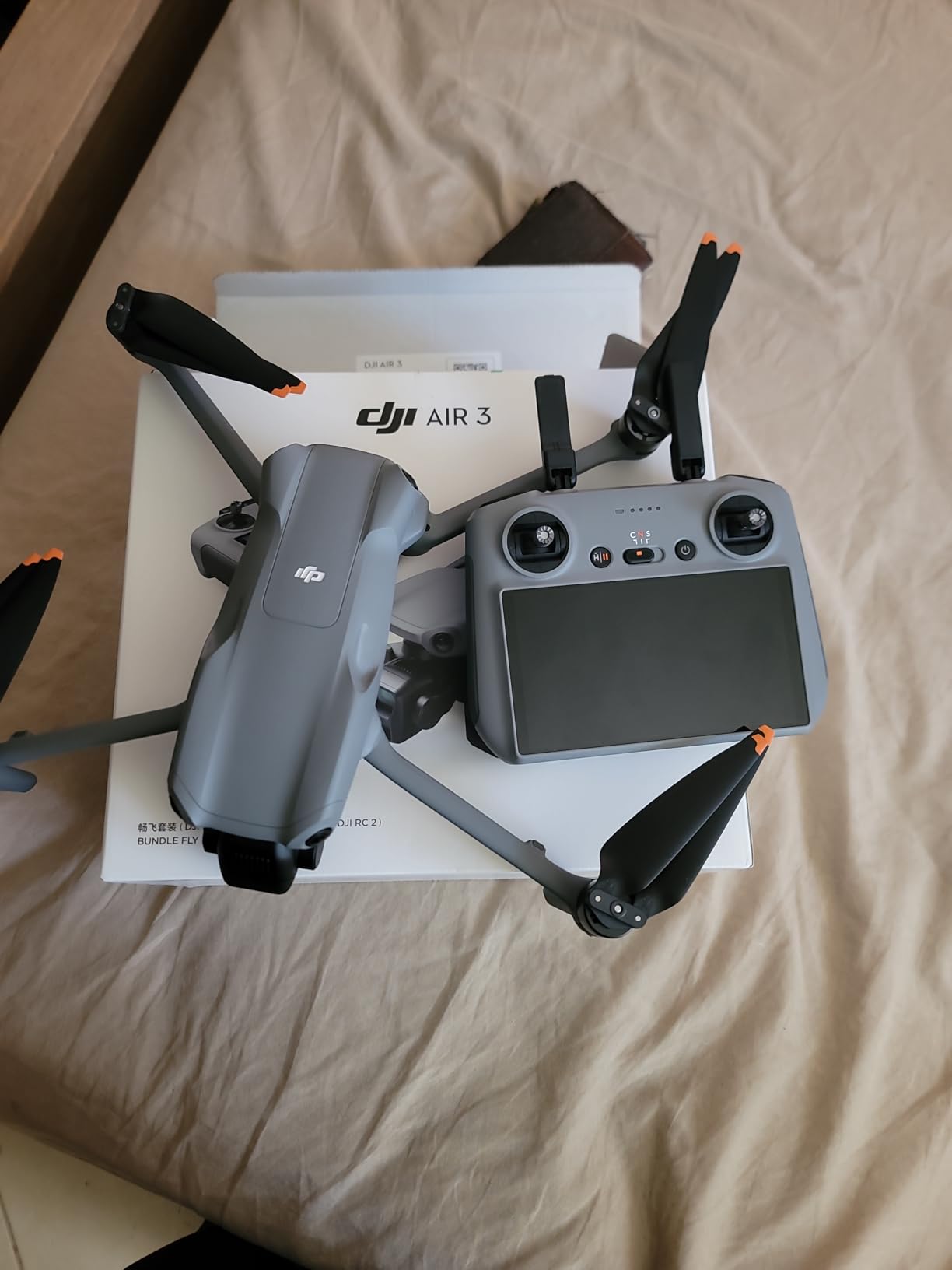 DJI Air 3 Fly More Combo with DJI RC 2, Drone with Camera 4K, Dual Primary Cameras, 3 Batteries for Extended Flight Time, 48MP Photo, 20Km Max Video Transmission, FAA Remote ID Compliant customer photo 1