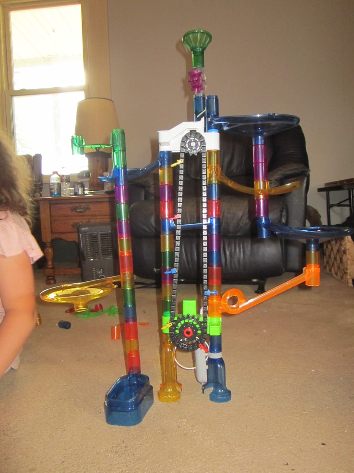 Meland Marble Run Sets for Kids - 153Pcs Marble Race Track Maze Madness Game STEM Building Tower Toy for 4 5 6 + Year Old Boys Girls(113 Pcs + 30 Glass + 10 Led Lighted) customer photo 2
