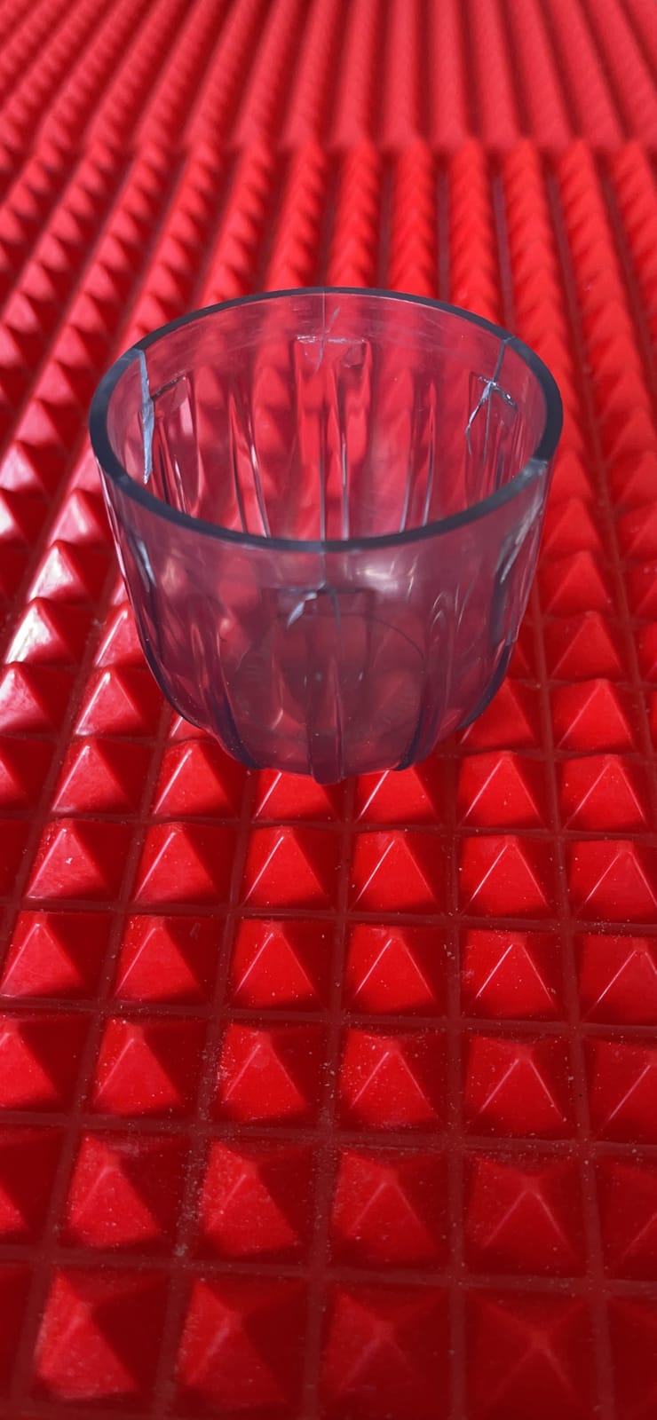 MAXGRIND Pill Crusher and Pill Grinder, Pill Crusher for Small or Large Pills and Vitamins to Fine Powder, Pill Pulverizer Grinder, Medicine Grinder with Medicine Cup, Pill Storage (Red) customer photo 2