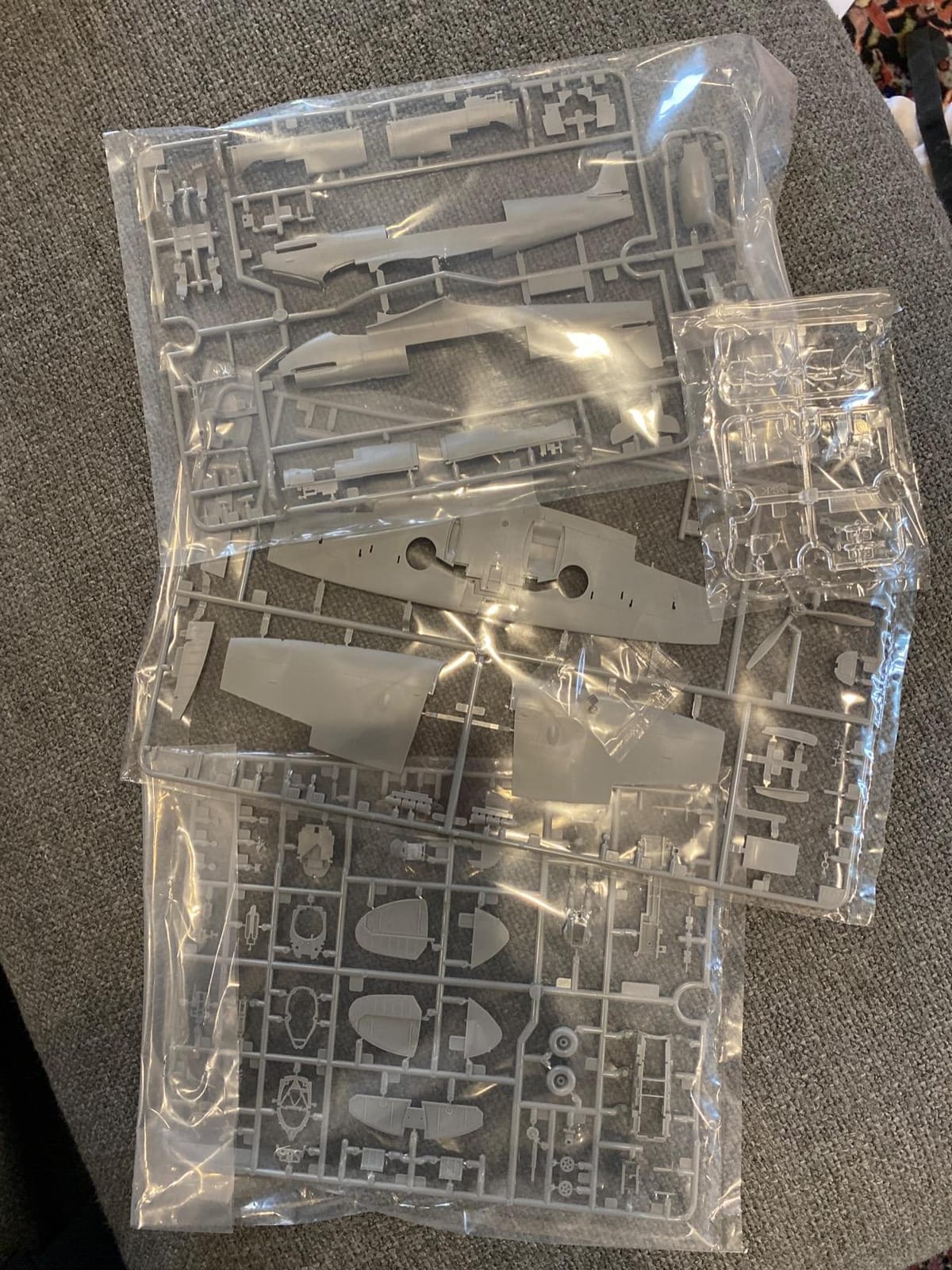 Tamiya 61119 1/48 Supermarine Spitfire MK.I Plastic Model Airplane Kit customer photo 1