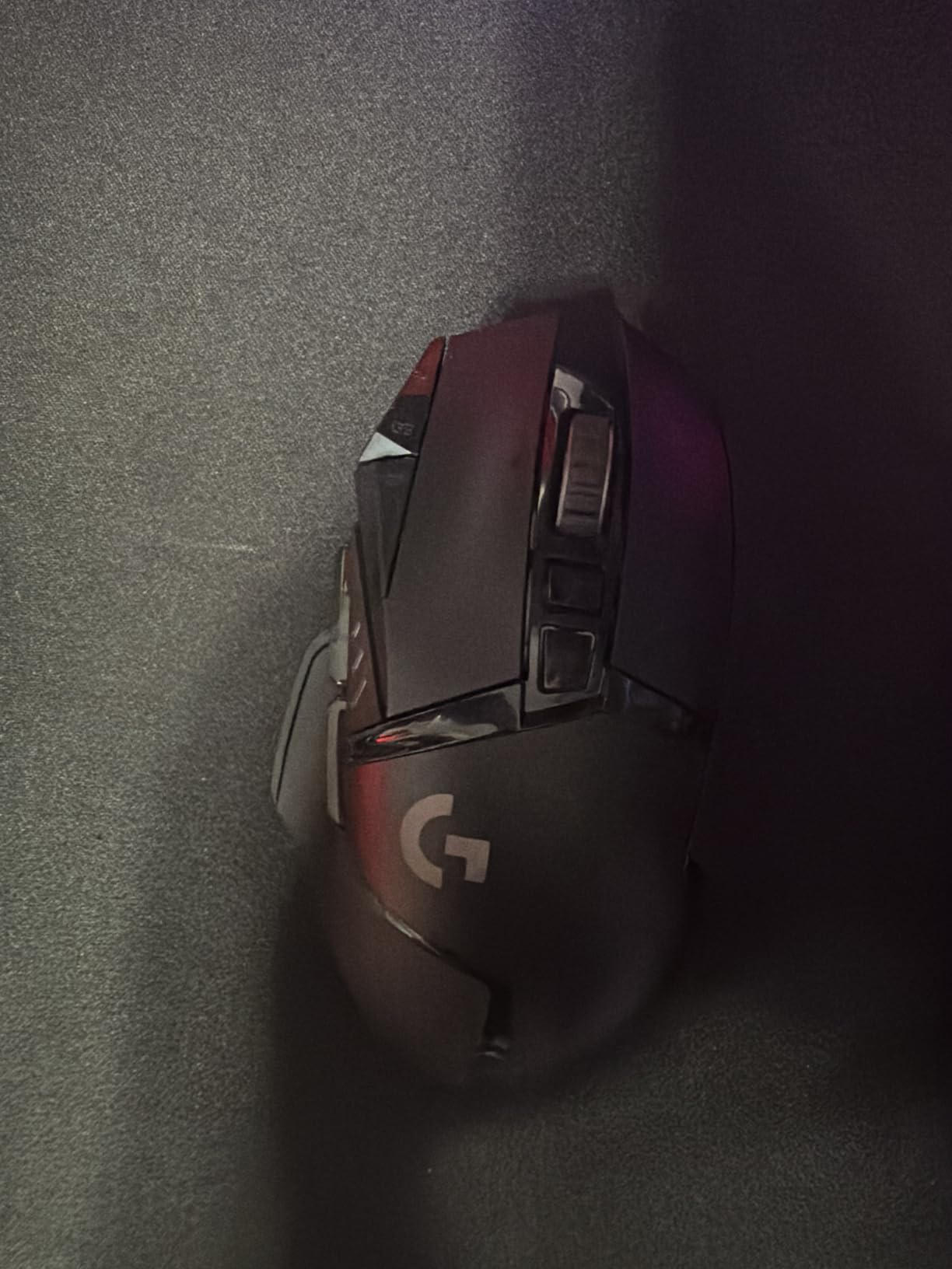 Logitech G502 Lightspeed Wireless Gaming Mouse - Black customer photo 1