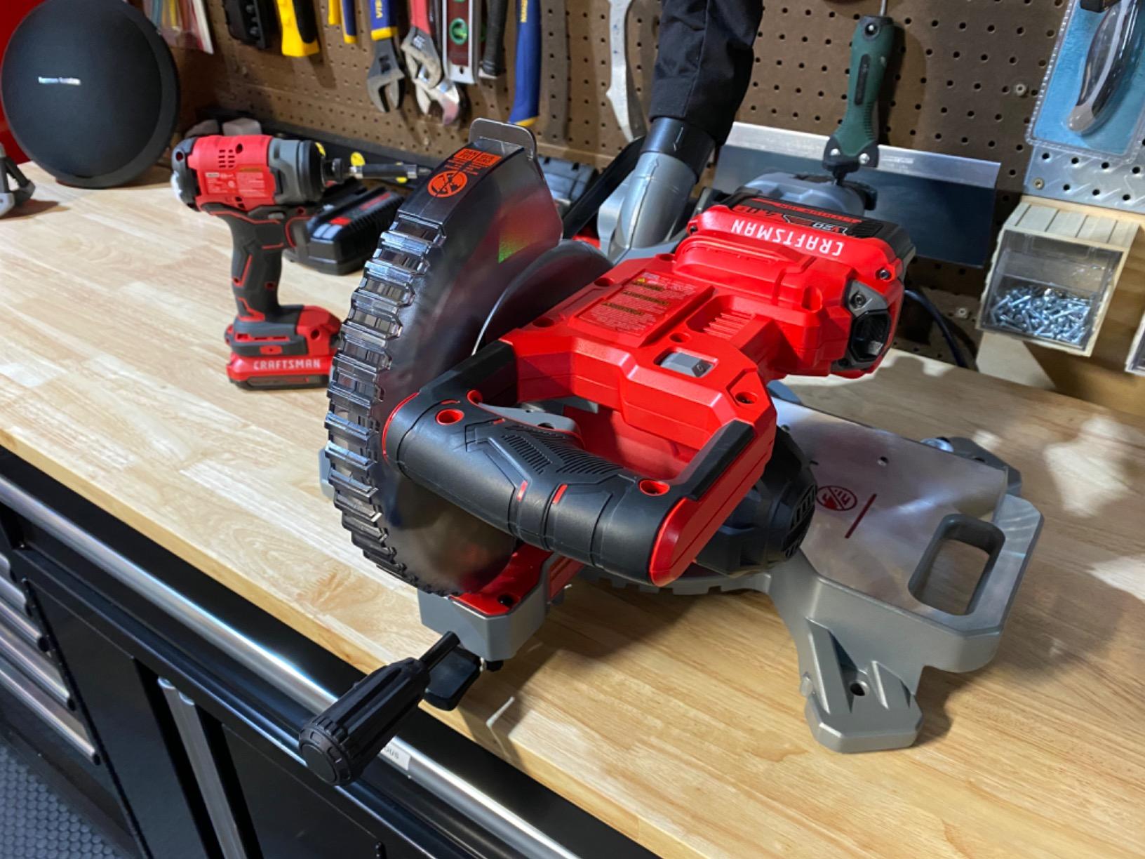 CRAFTSMAN V20 Cordless Sliding Miter Saw, 7-1/4 inch, Single Bevel, Battery and Charger Included (CMCS714M1) customer photo 2