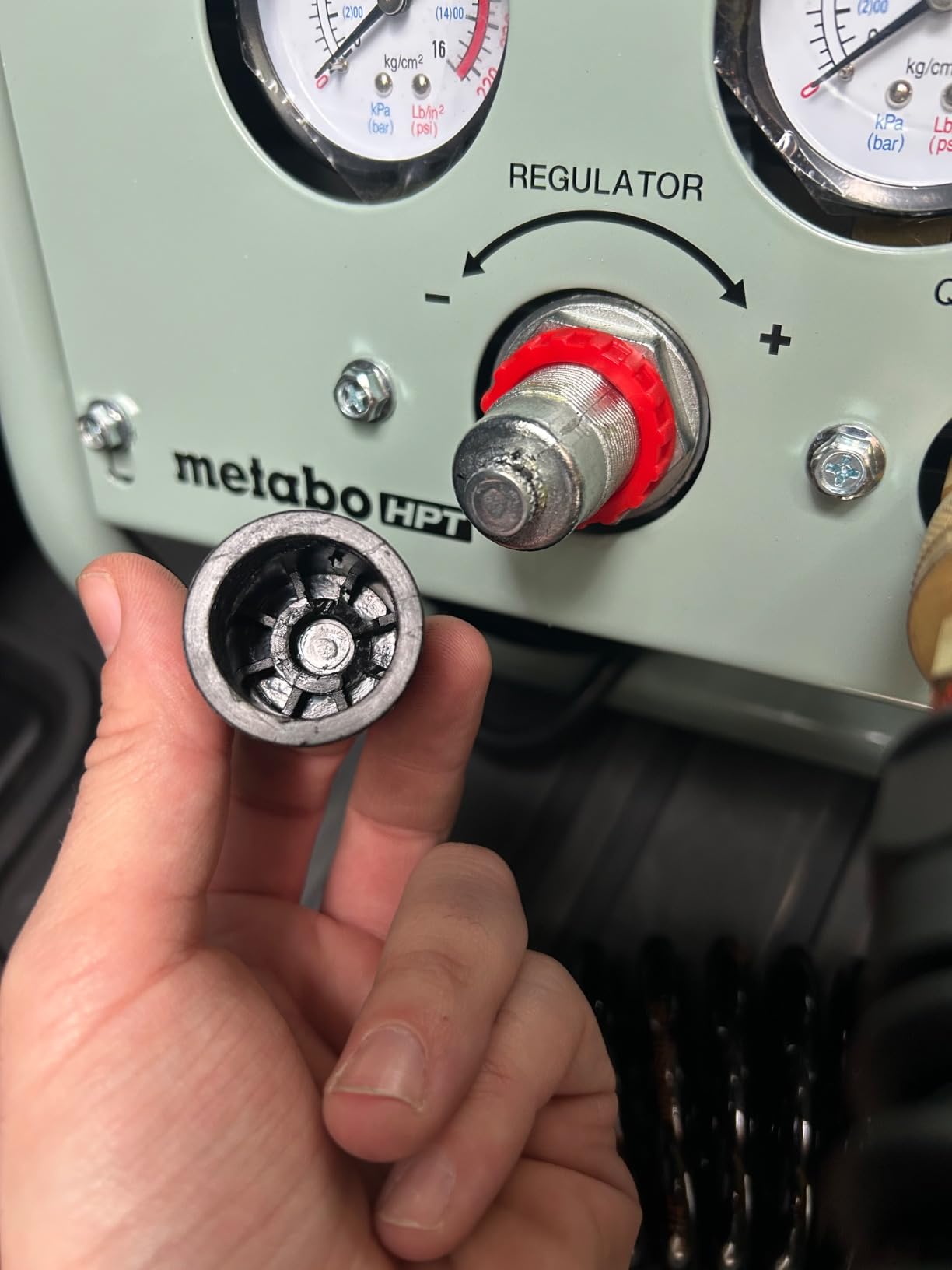 Metabo HPT Quiet Air Compressor, Portable 1 Gallon Oil-Free, EC28M customer photo 2