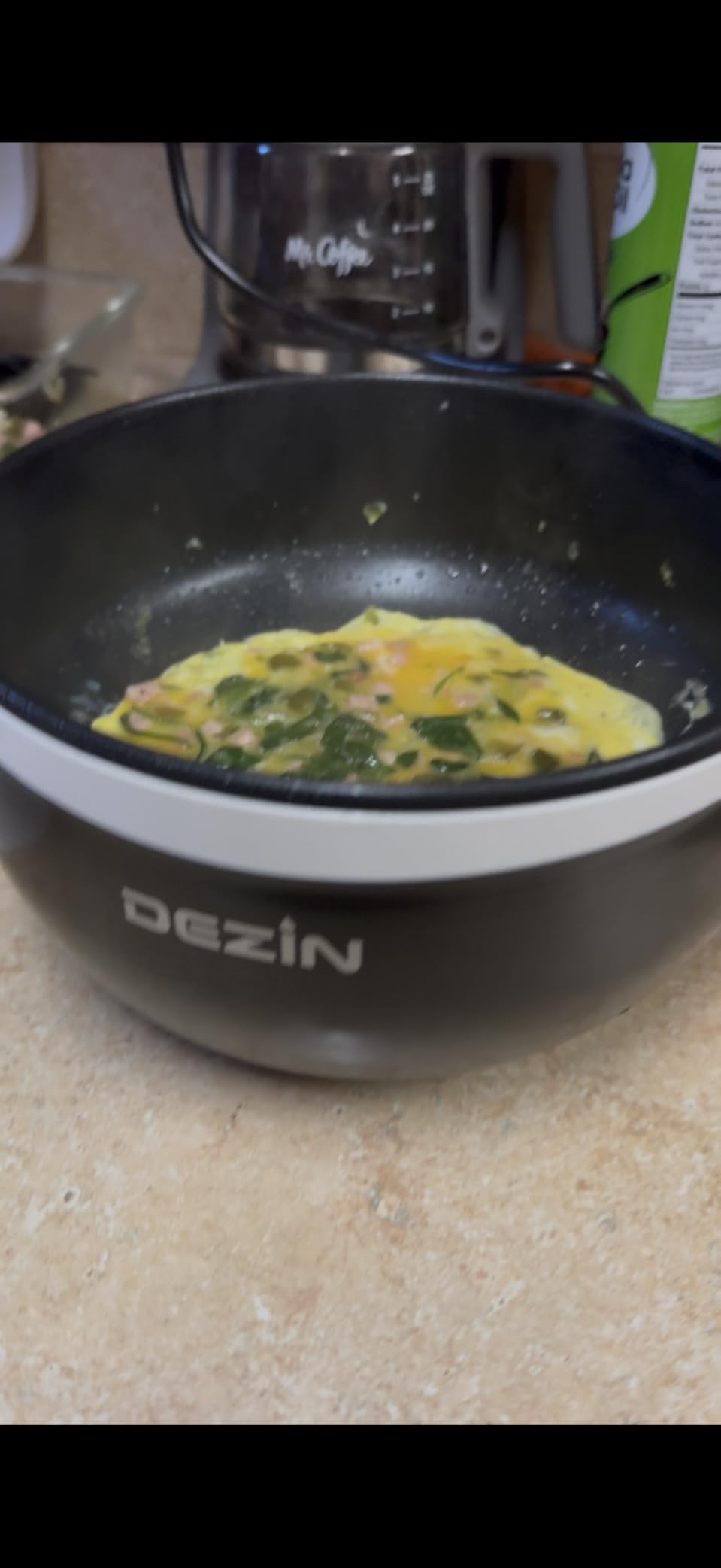 Dezin Hot Pot Electric, 1.5L Non-Stick Portable Electric Pot, Dual Power customer photo 1