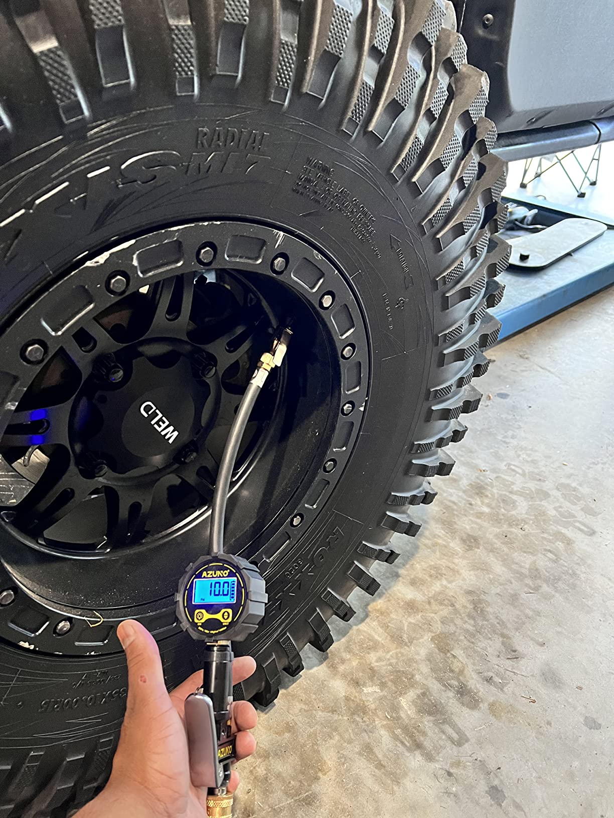 AZUNO Digital Tire Inflator with Pressure Gauge, 200 PSI, Heavy Duty Air Compressor Accessories, w/Rubber Hose Lock on Air Chuck and Quick Connect Coupler customer photo 1